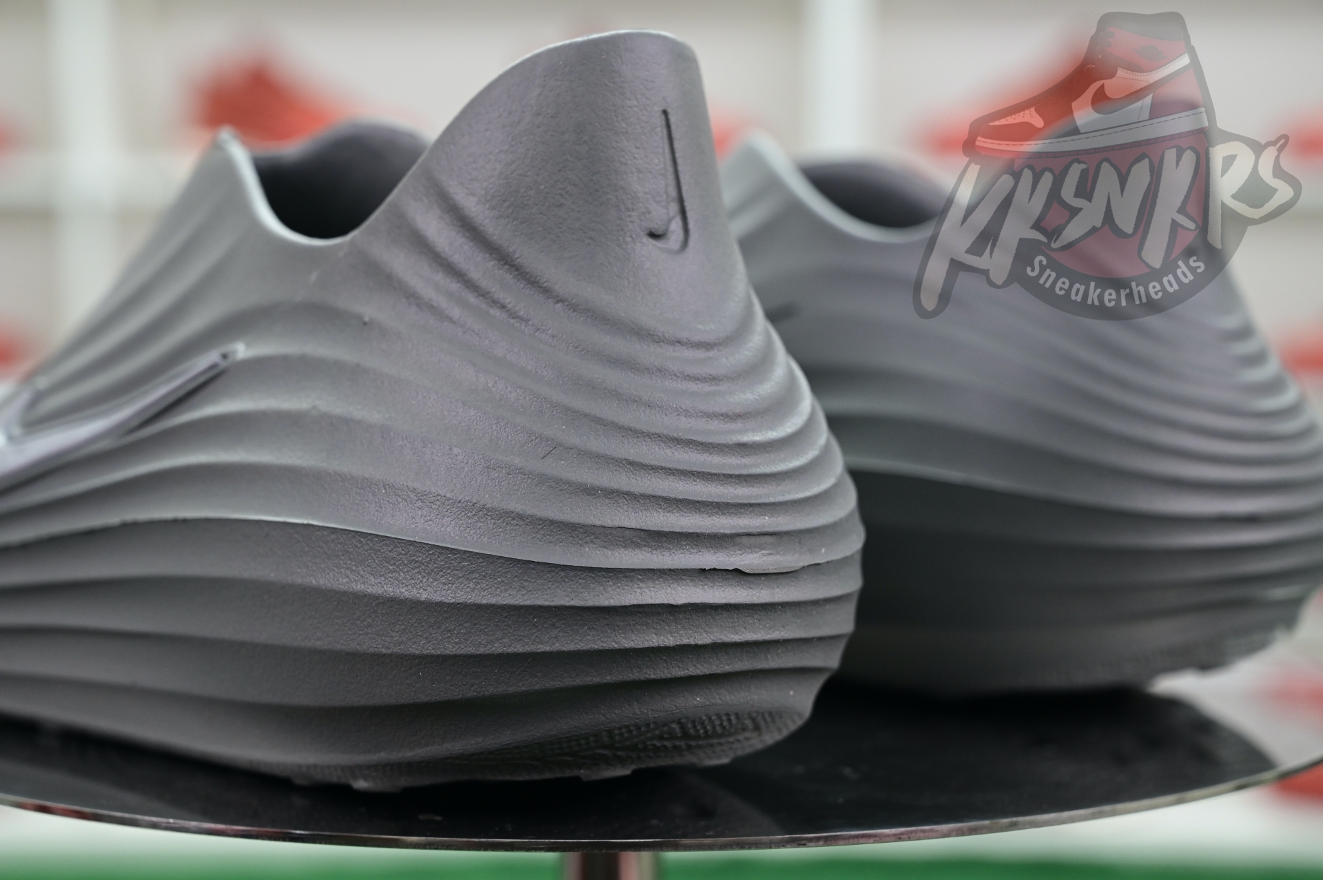 Nike ReactX Rejuven8  HV5060-002