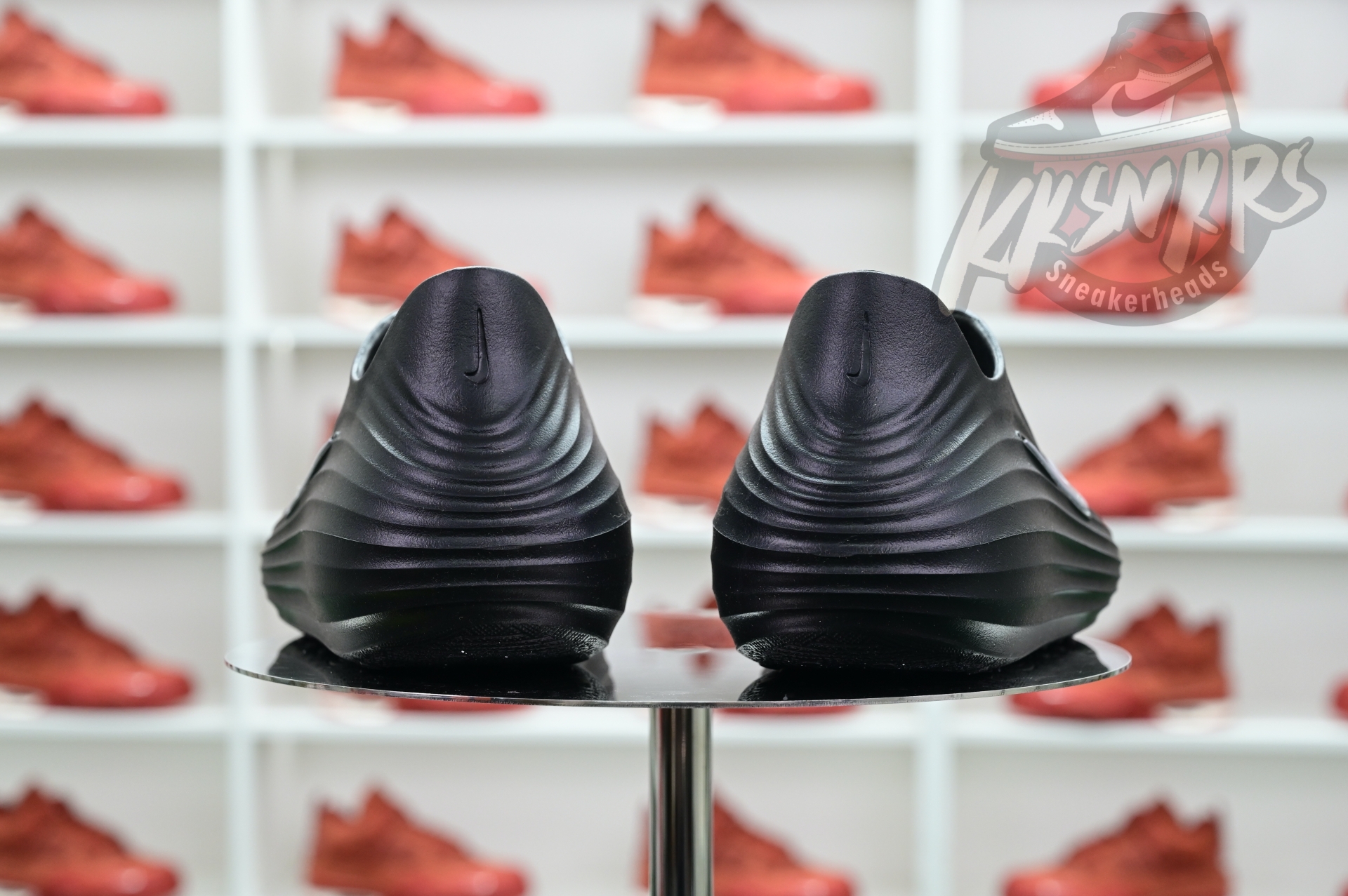 Nike ReactX Rejuven8  HV5062-001