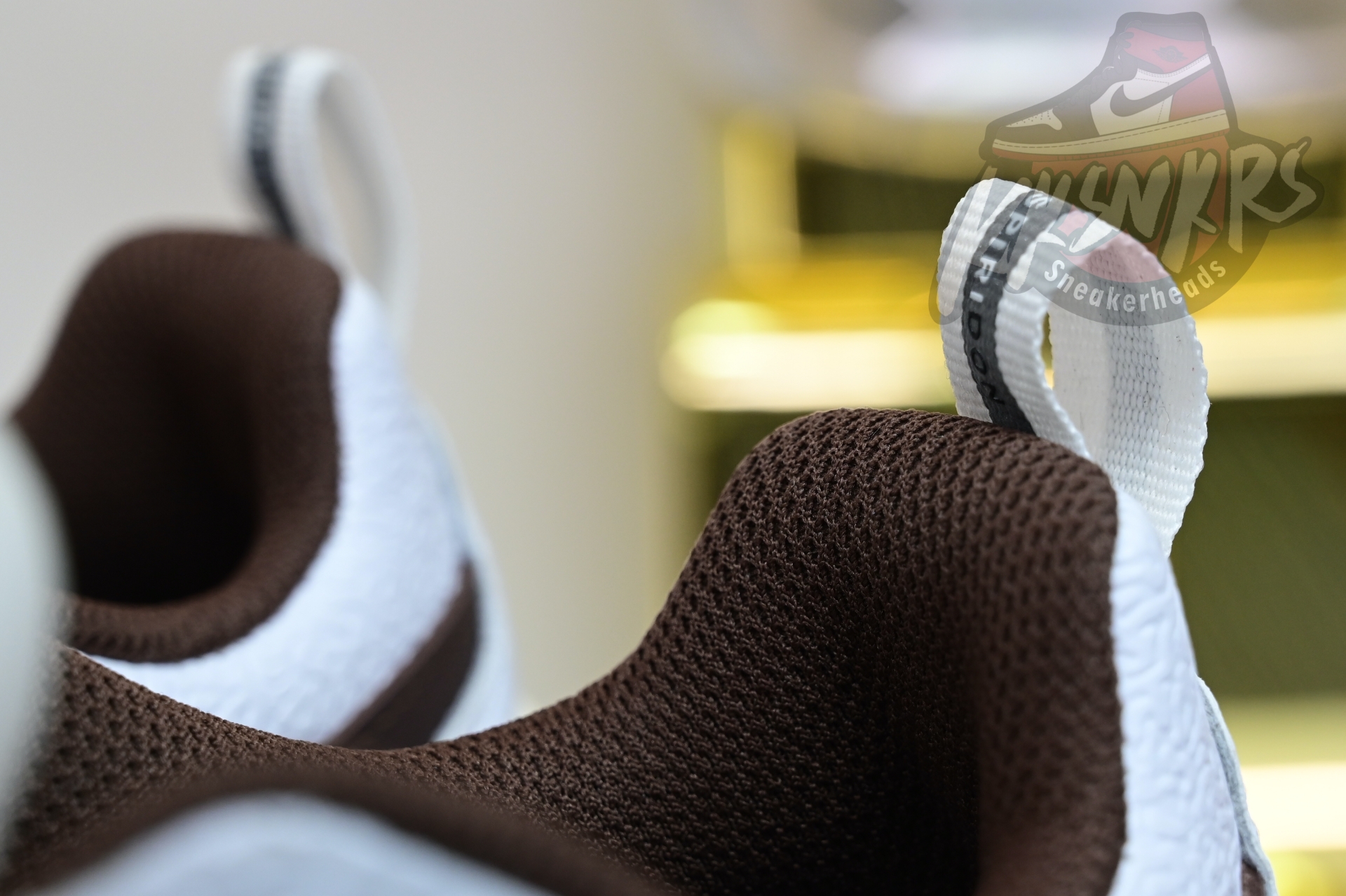 Travis Scott x Nike ZOOM Field JAXX“White/ Light Chocolate”HQ3073-100