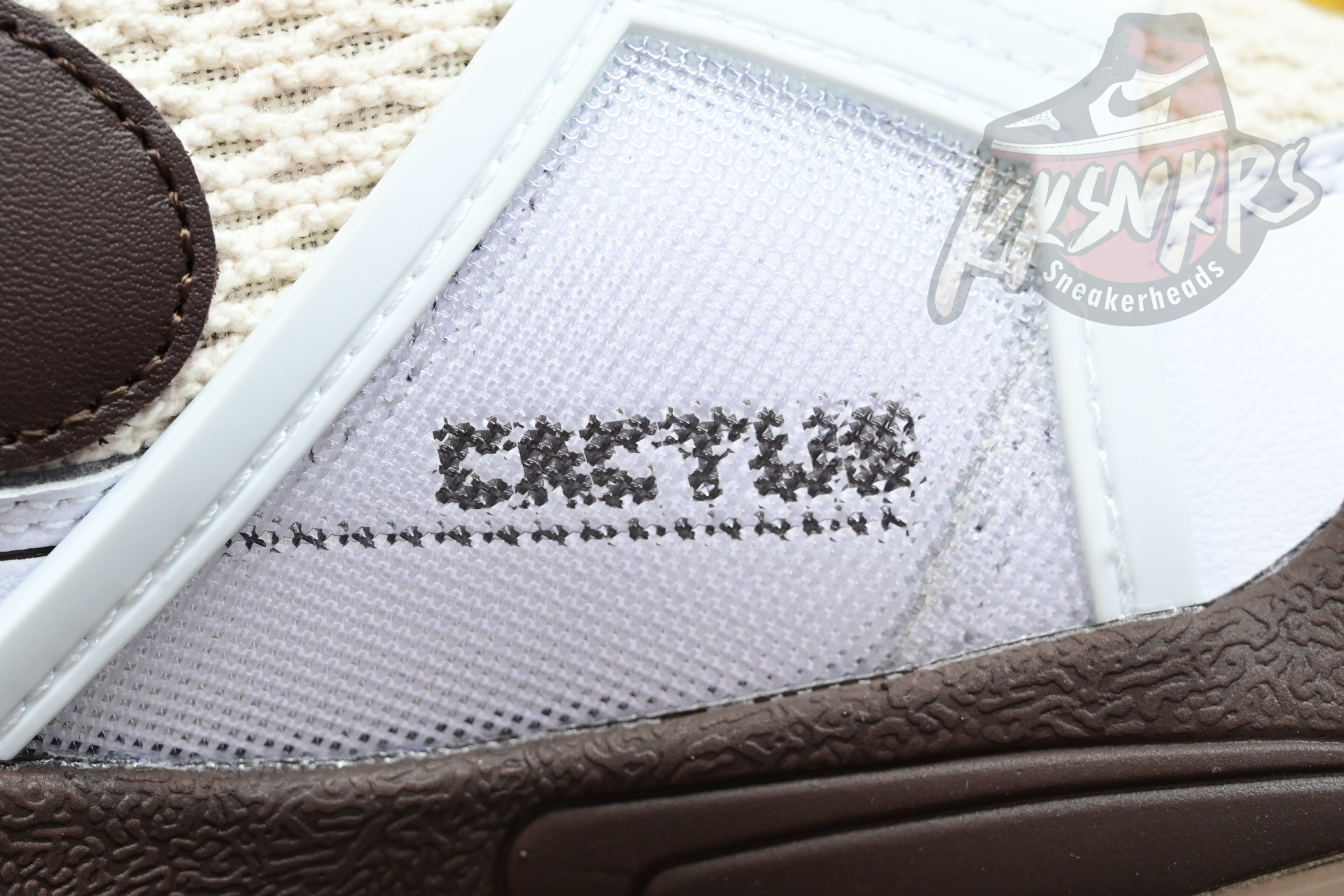 Travis Scott x Nike ZOOM Field JAXX“White/ Light Chocolate”HQ3073-100