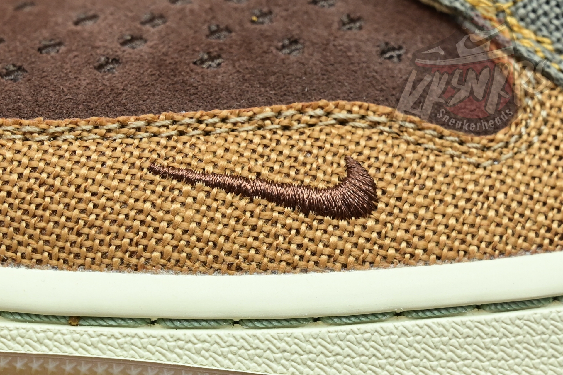 Zion Williamson x  Air Jordan 1retro low og