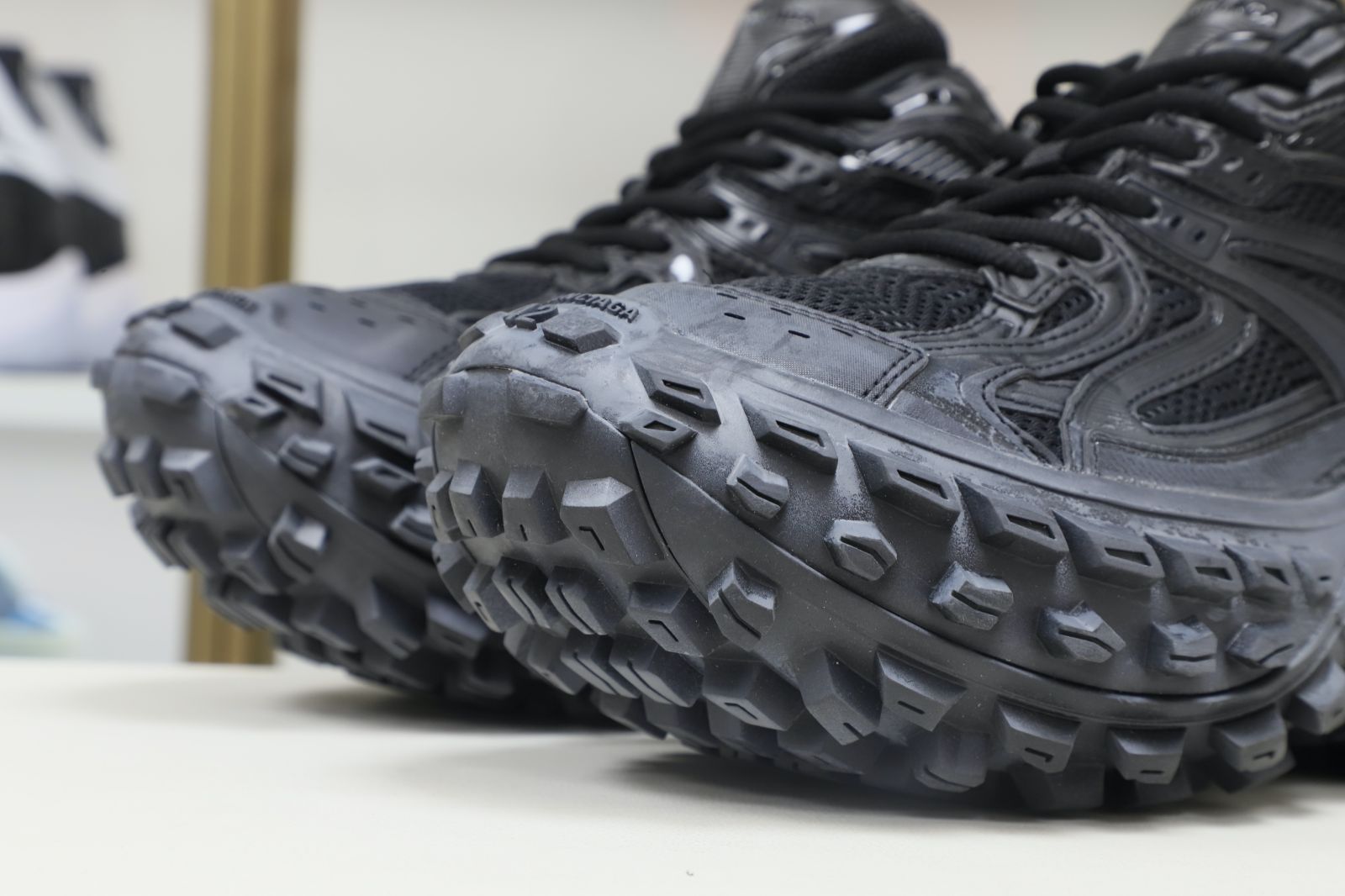 Balenciaga  Defender