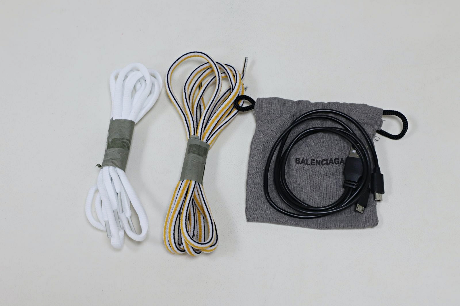 Balenciaga  Track（LED）