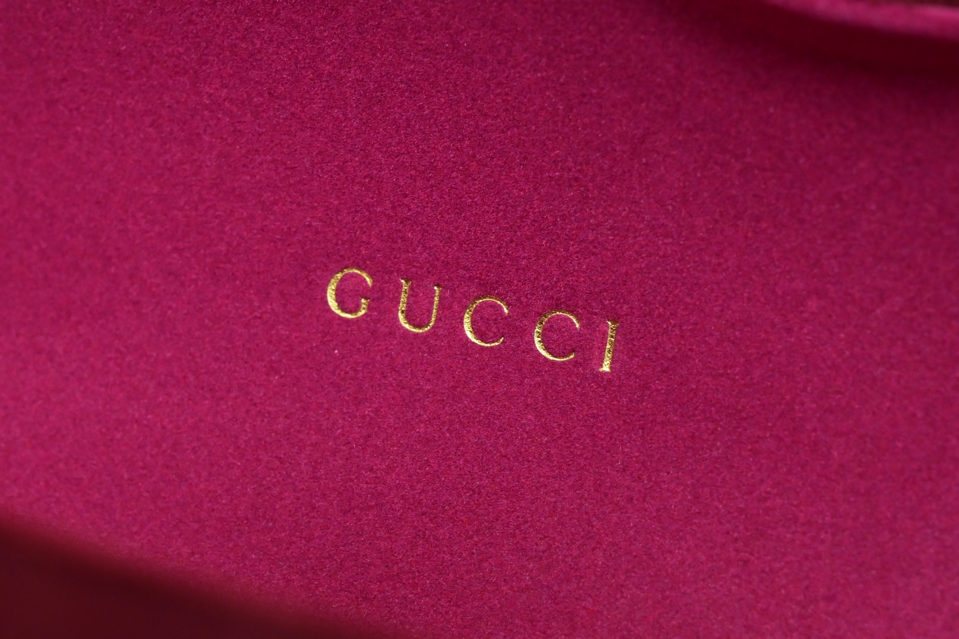GUCCI