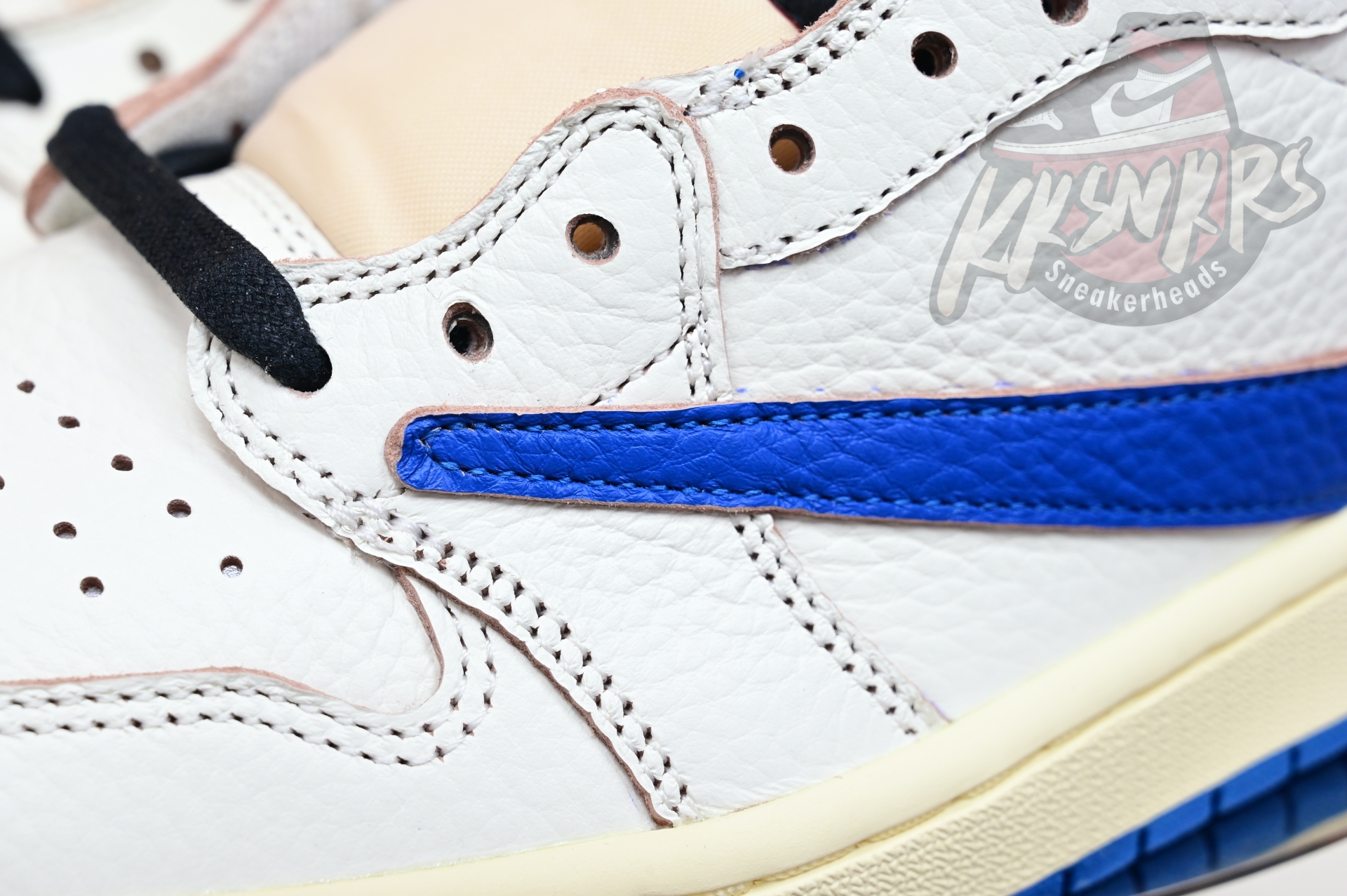 Travis Scott x Jordan Air Jordan 1 Low OG