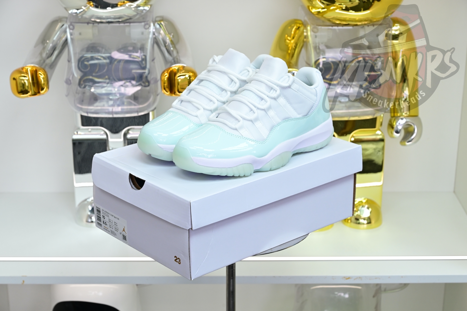 Air Jordan 11 LOW  AH7860-103