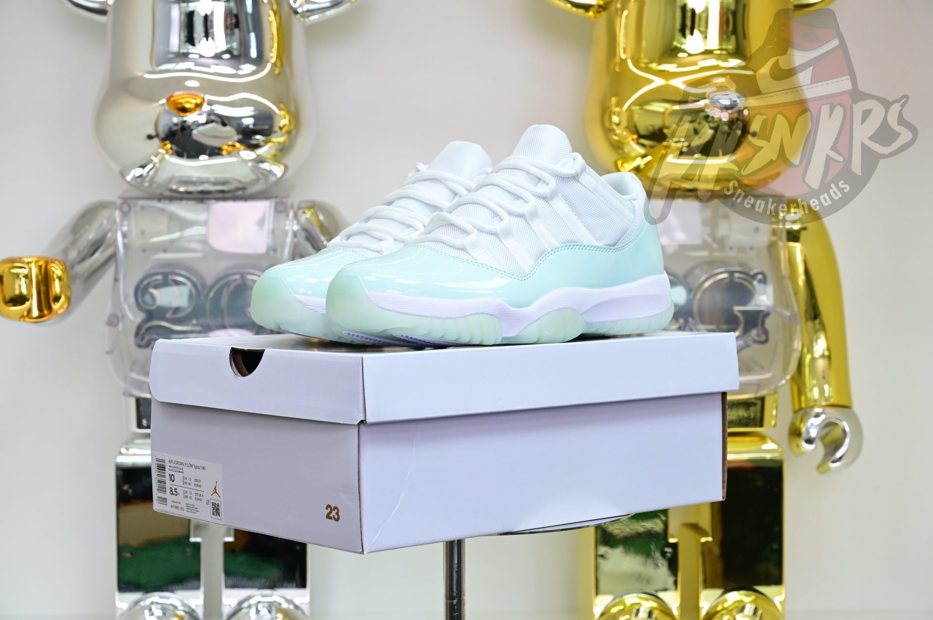 Air Jordan 11 LOW  AH7860-103