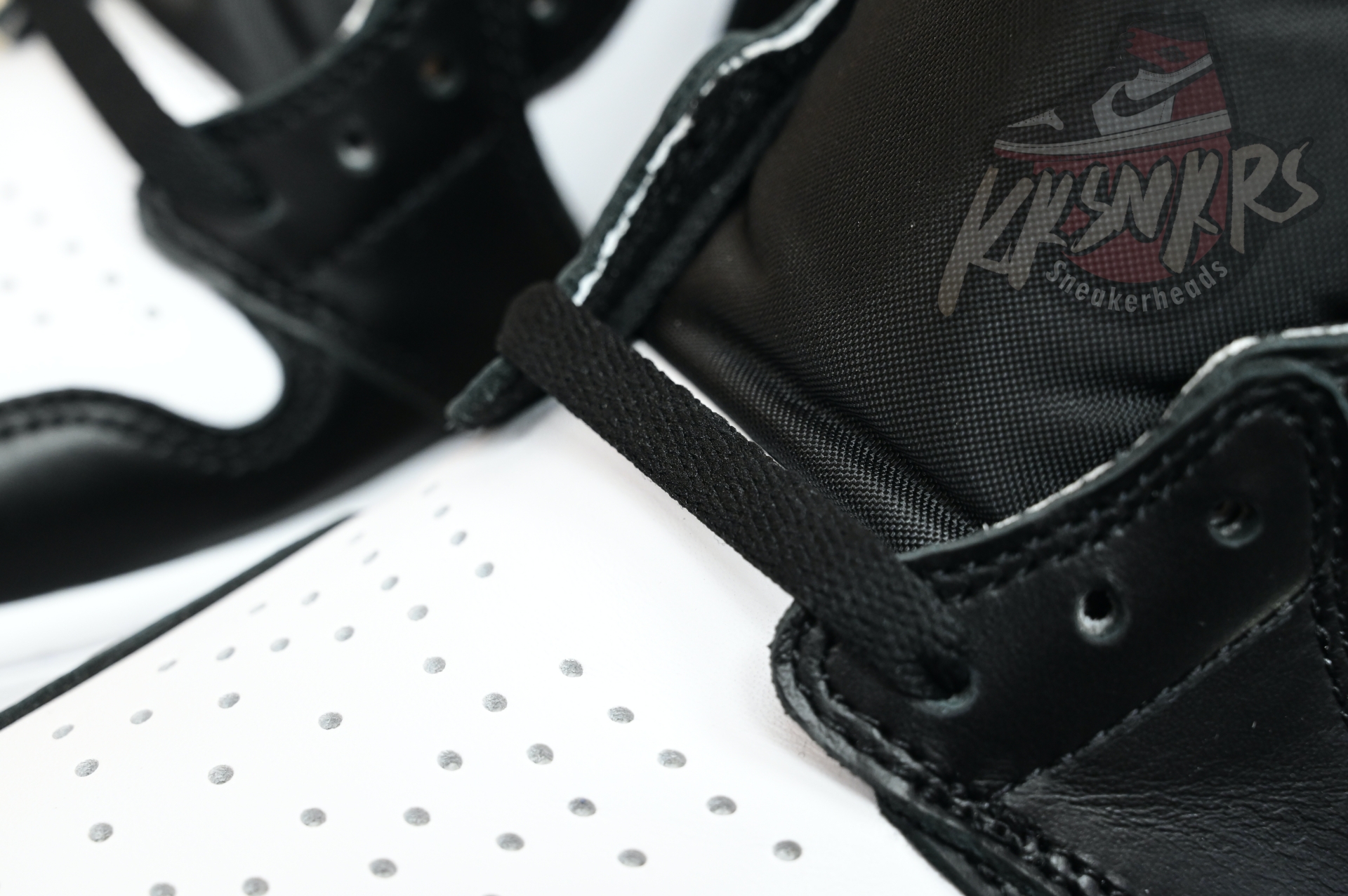 Air Jordan 1  UNDEFEATED x fragment design HIGH OG 107847-001