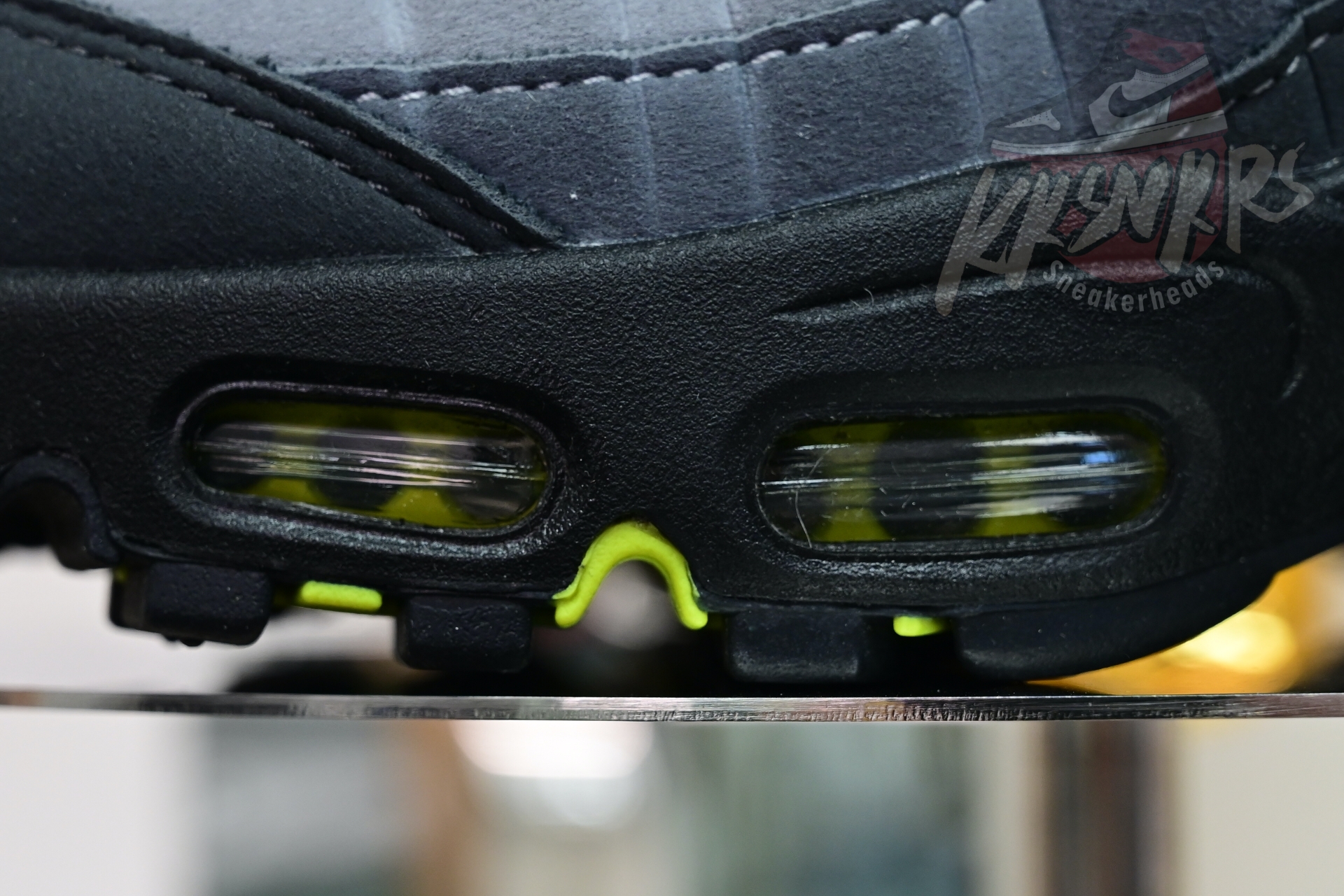 Nike Air Max 95 0G Neon  CT1689-001