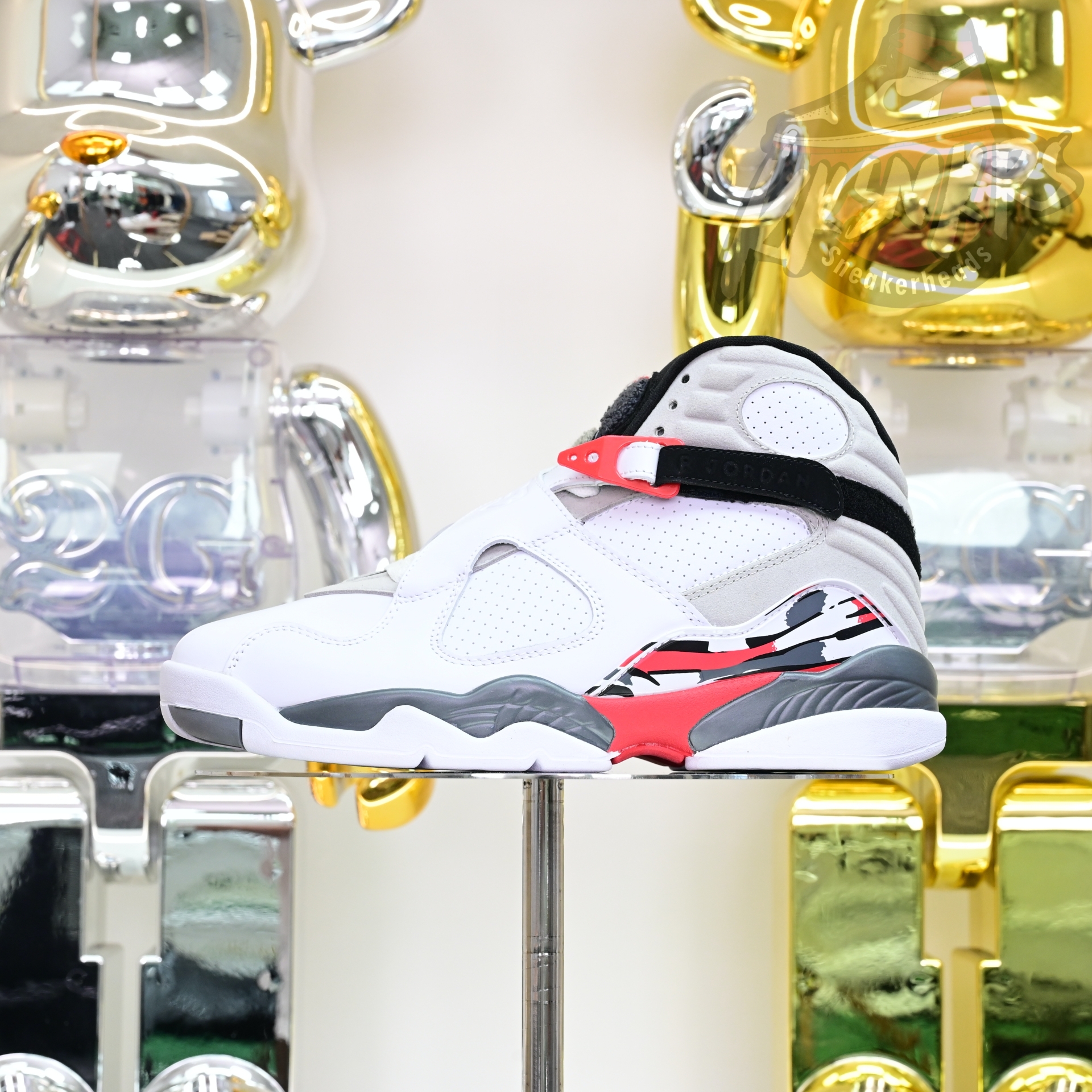 Air Jordan 8 Retro Bugs Bunny  305381-103