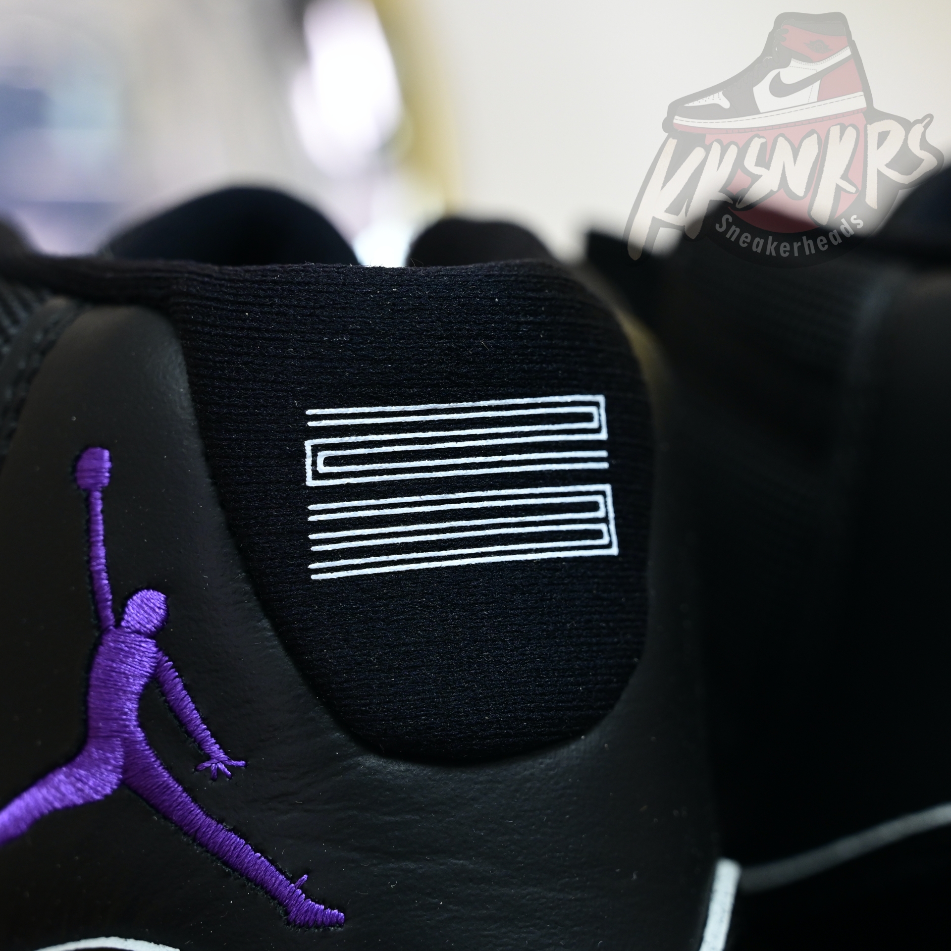Air Jordan 11 GS Black/Barely Volt   CT8012-003