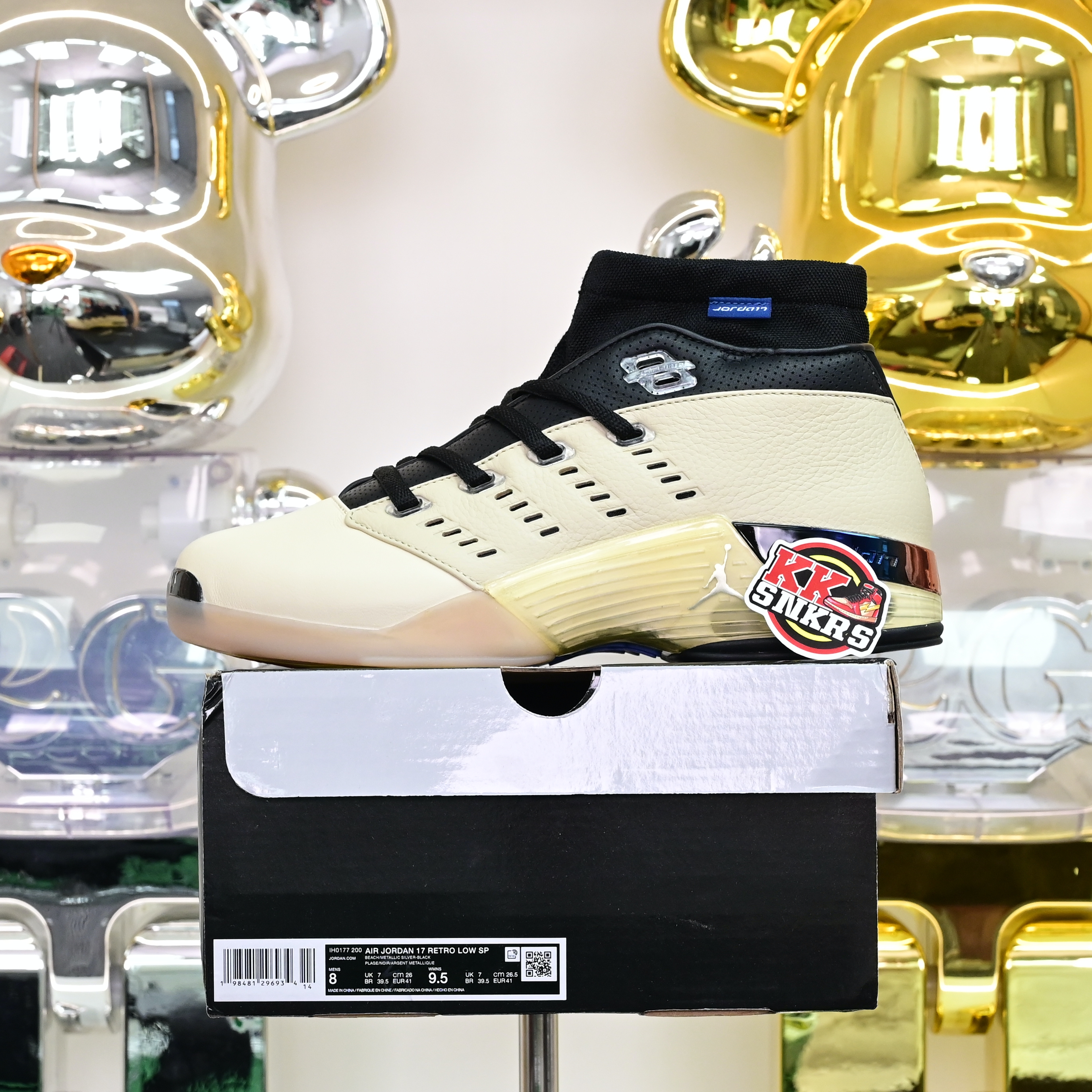 INFINITE ARCHIVES x  Air Jordan 17 Low  IH0177-200