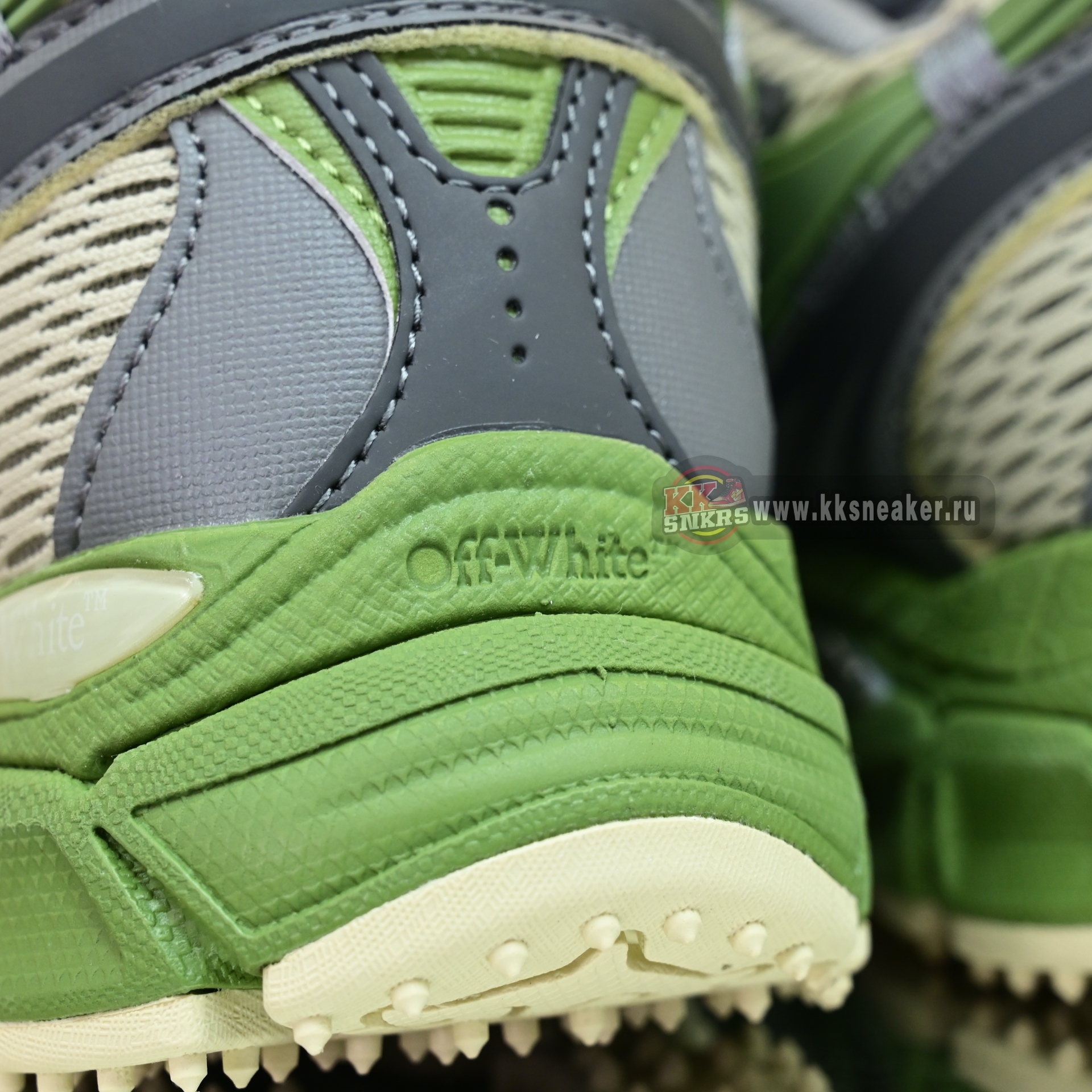 OFF-WHITE BE RIGHT BACK