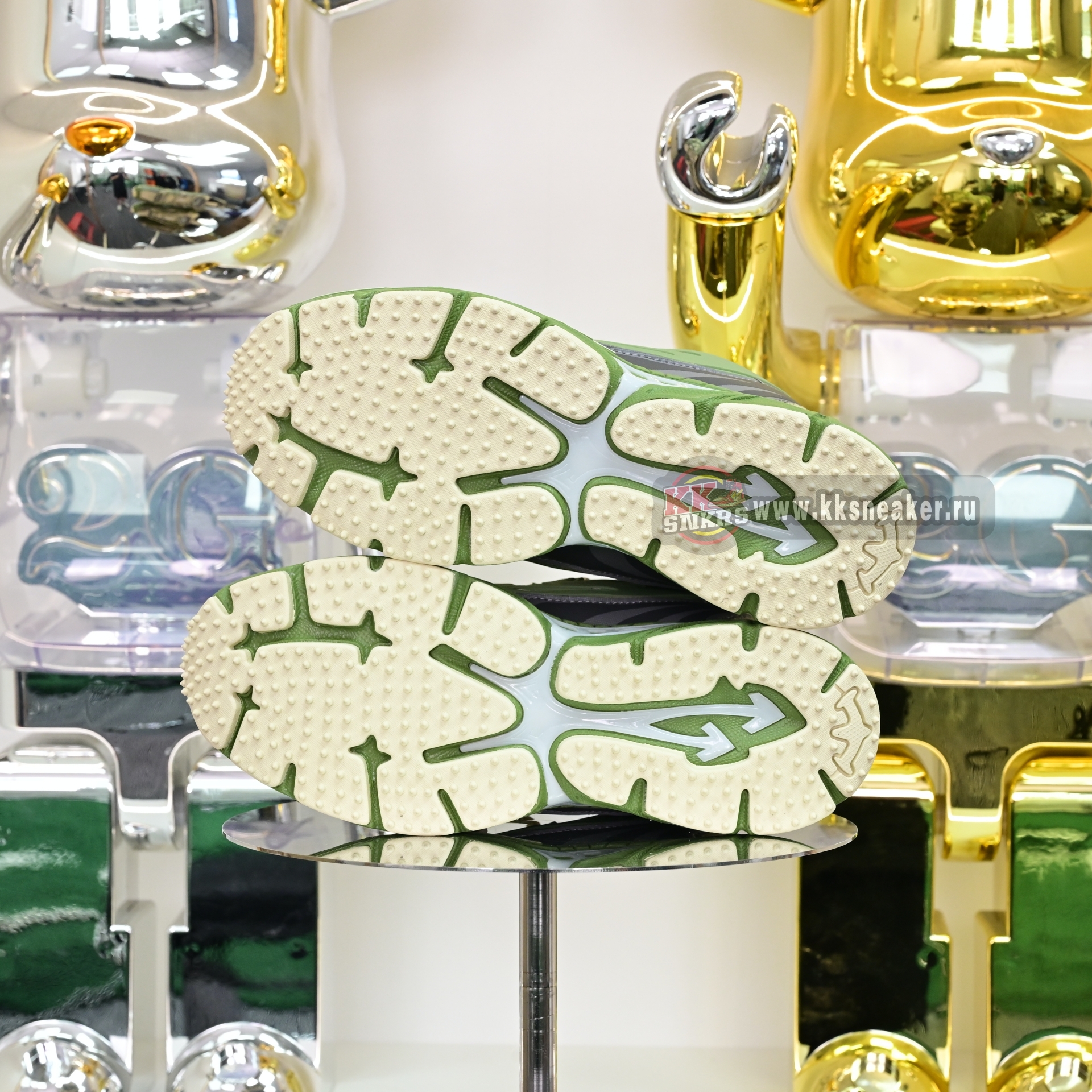 OFF-WHITE BE RIGHT BACK