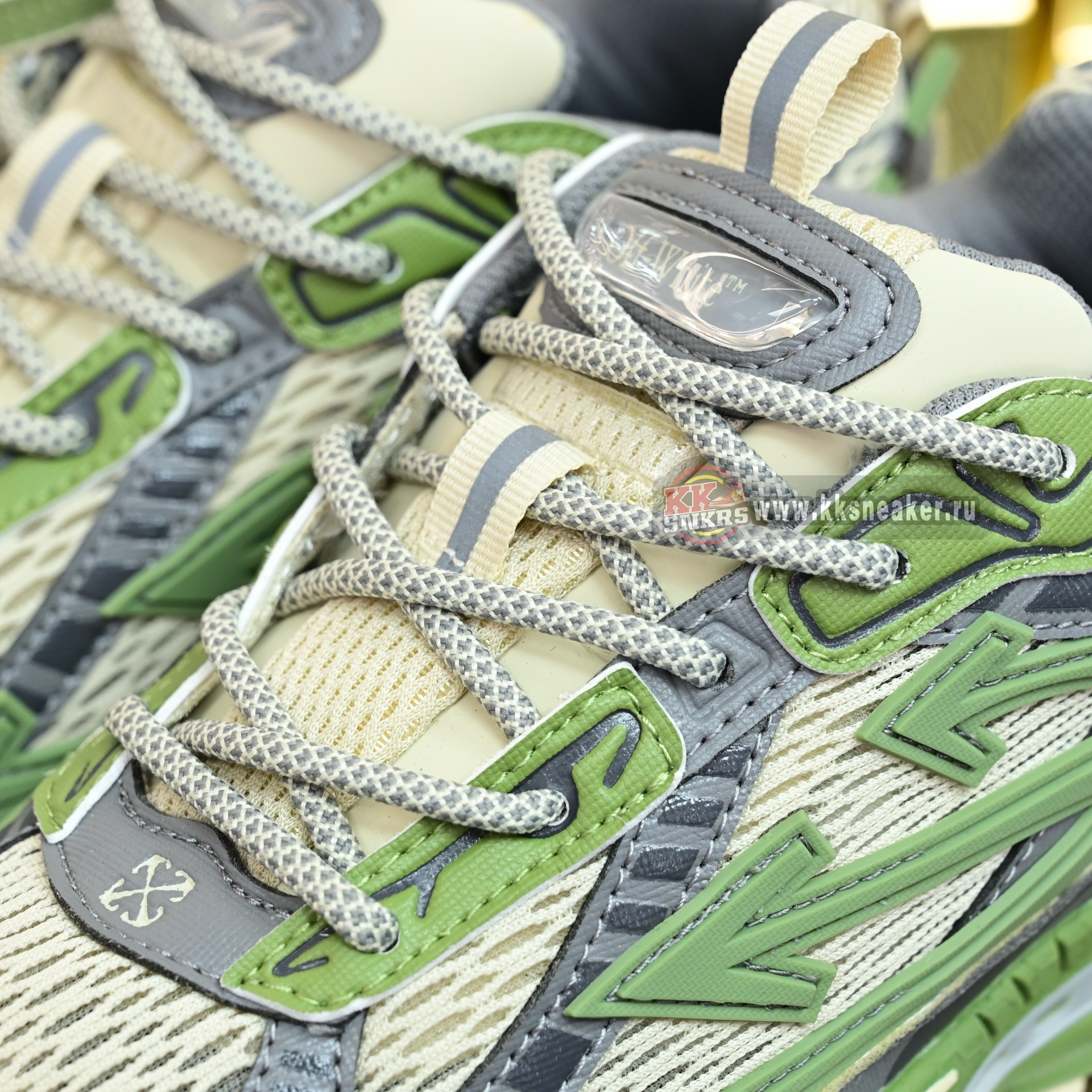 OFF-WHITE BE RIGHT BACK