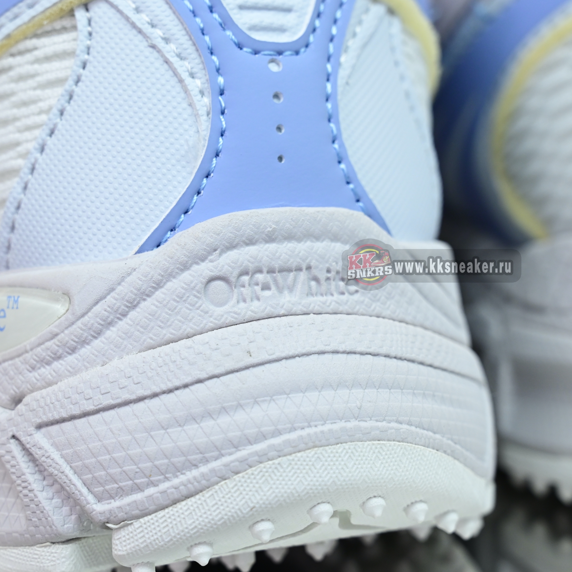 OFF-WHITE BE RIGHT BACK