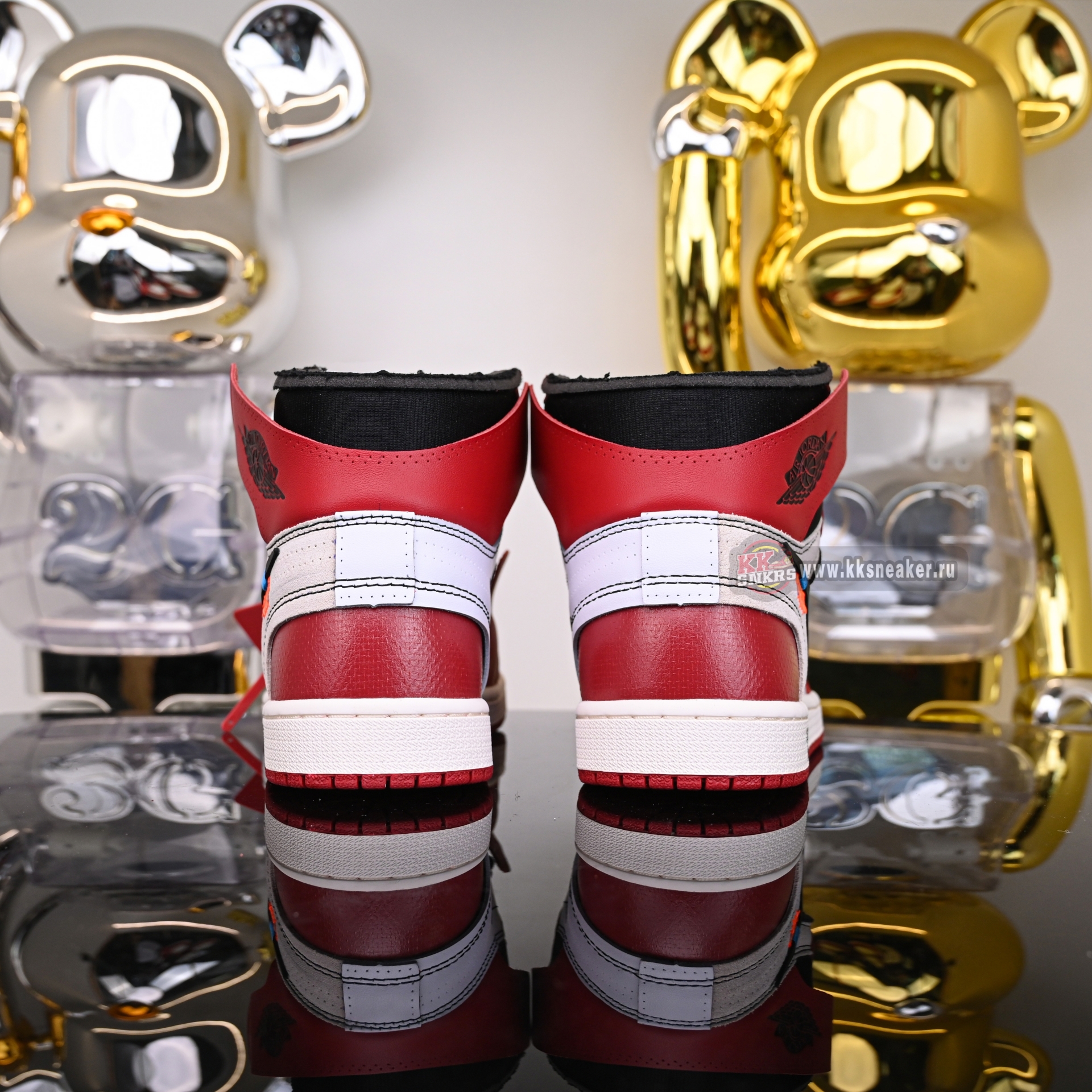 OFF-WHITE X AIR JORDAN 1 RETRO HIGH OG 'CHICAGO'