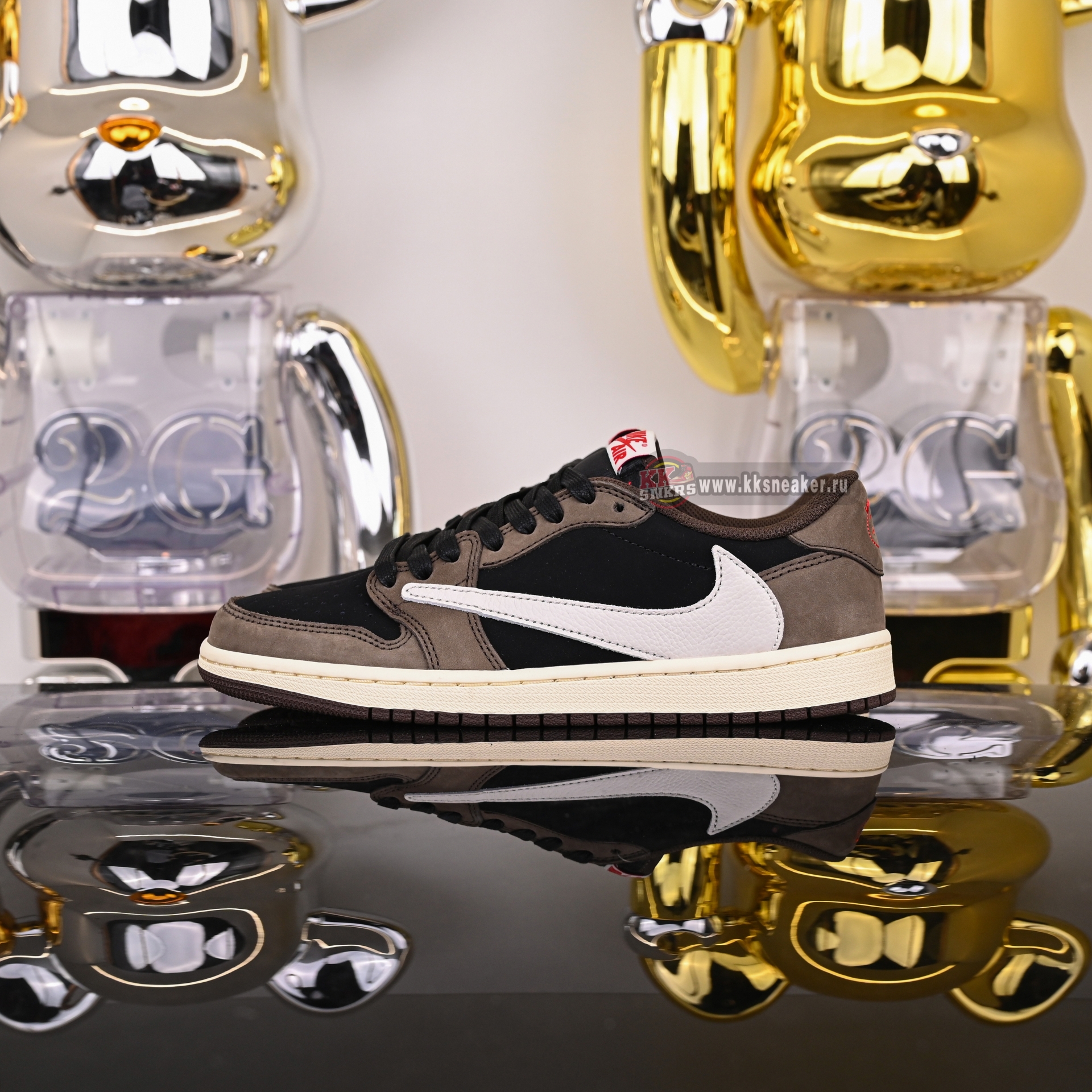 Travis Scott x Jordan Air Jordan 1 Low OG TS SP CQ4277-001