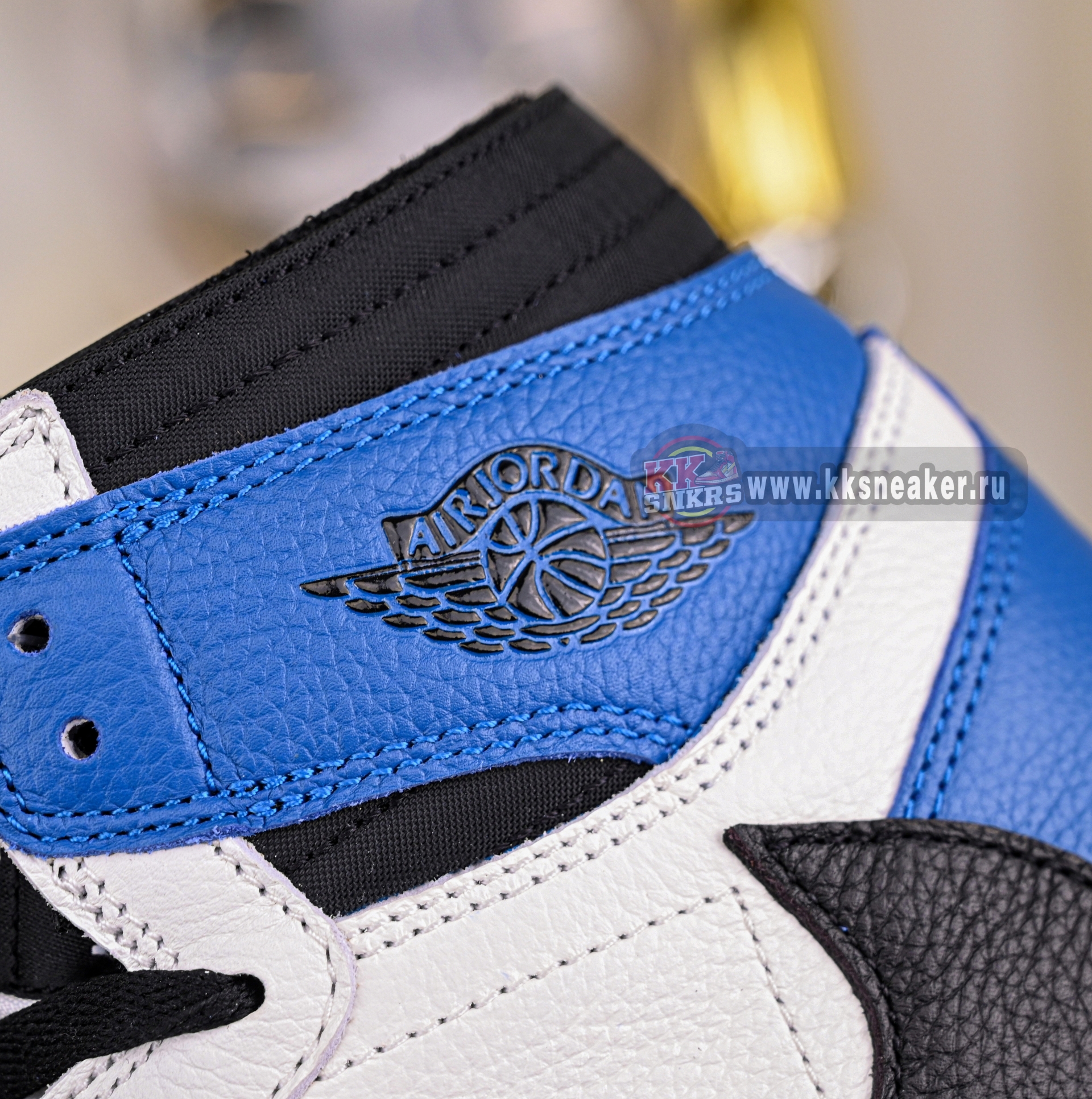 FRAGMENT DESIGN X TRAVIS SCOTT X AIR JORDAN 1 RETRO HIGH DH3277-105