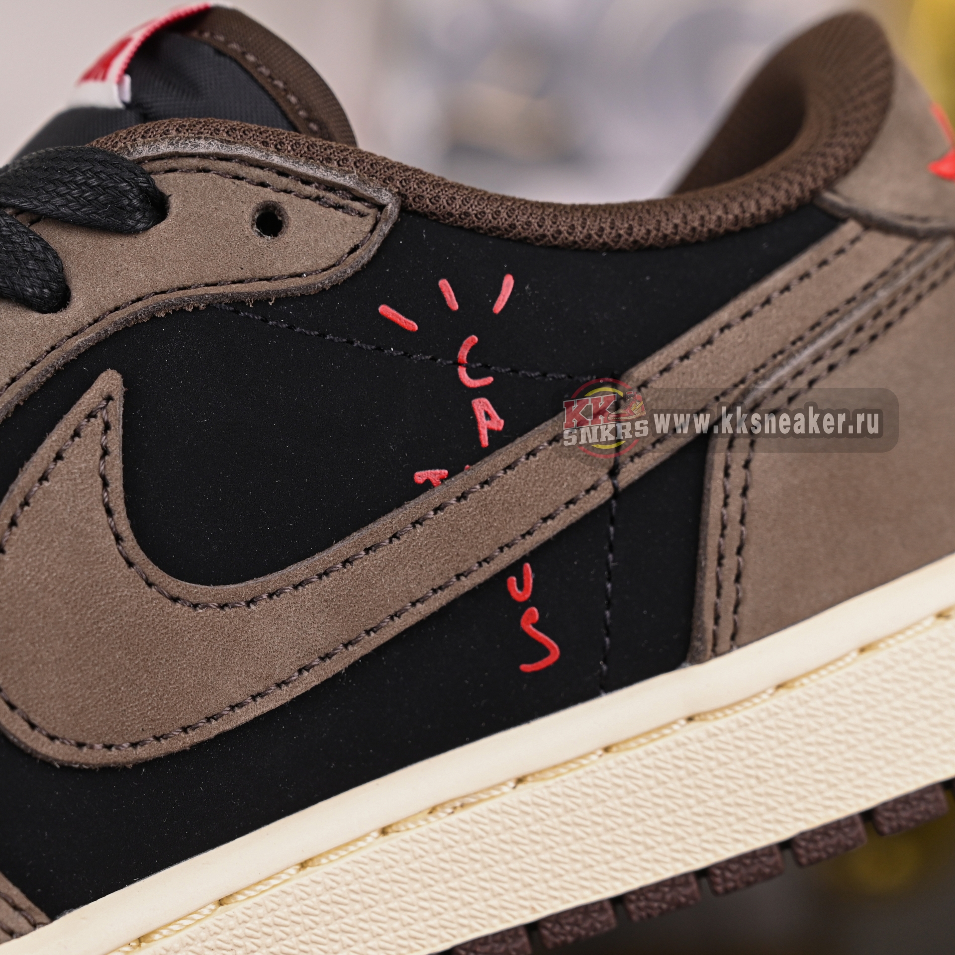 Travis Scott x Jordan Air Jordan 1 Low OG TS SP CQ4277-001