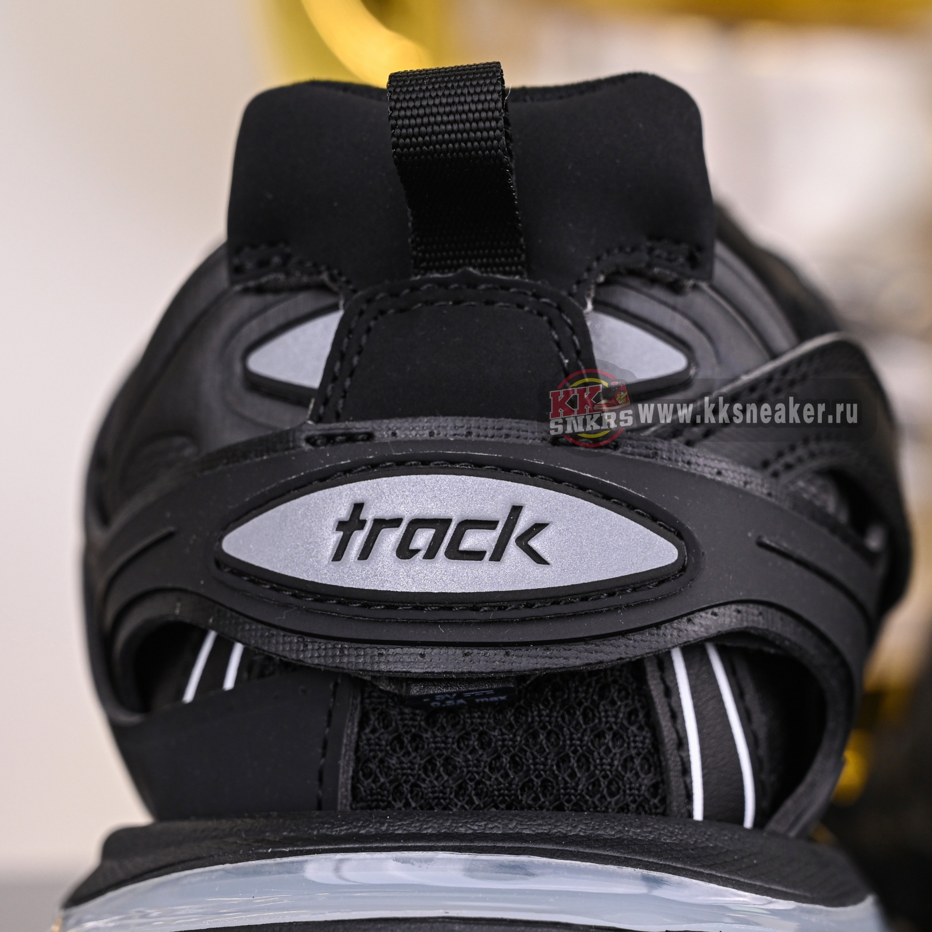 Balenciaga  Track（LED）