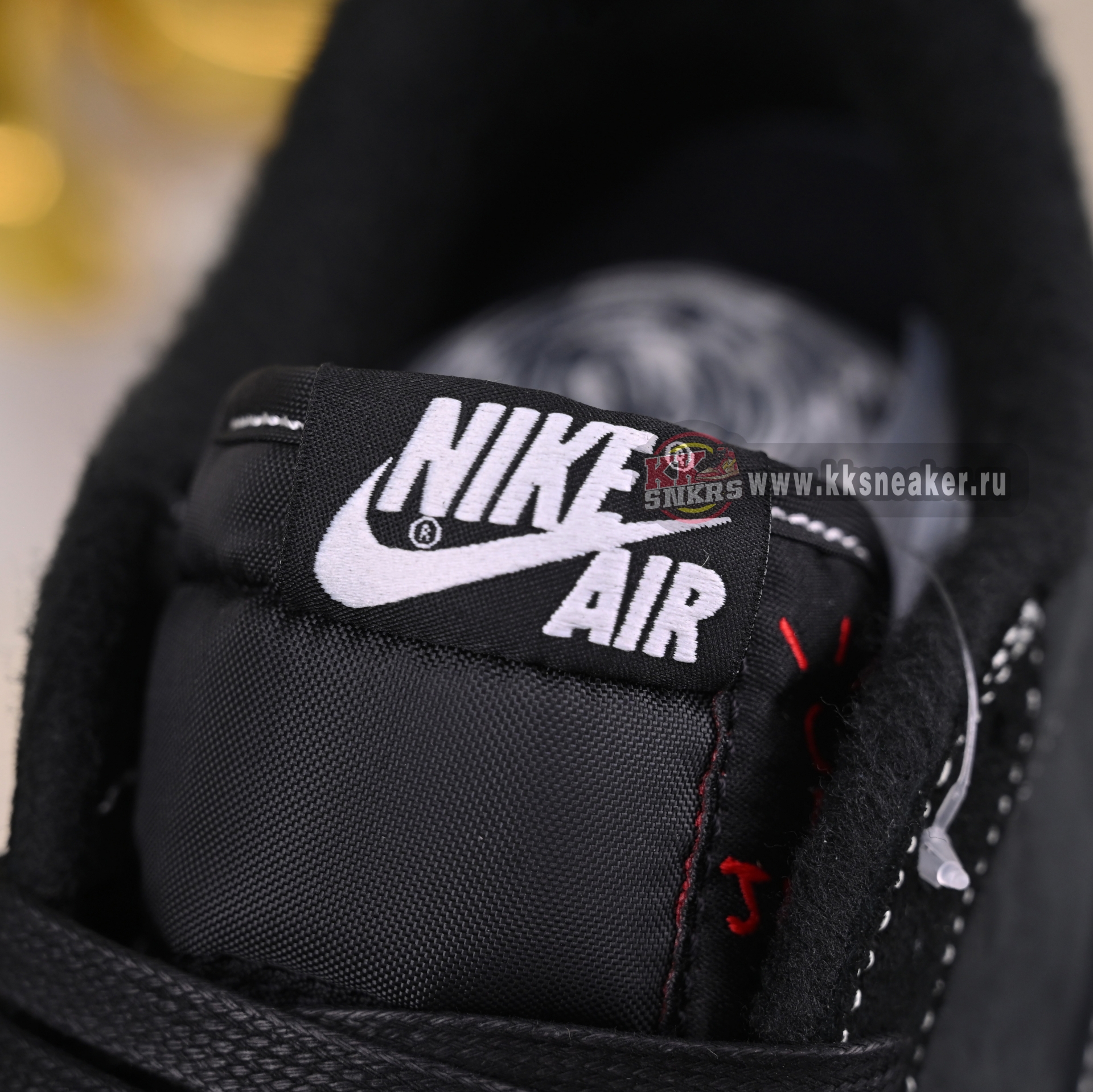 TRAVIS SCOTT X NIKE AIR JORDAN 1 LOW OG “BLACK/PHANTOM” DM7866-001