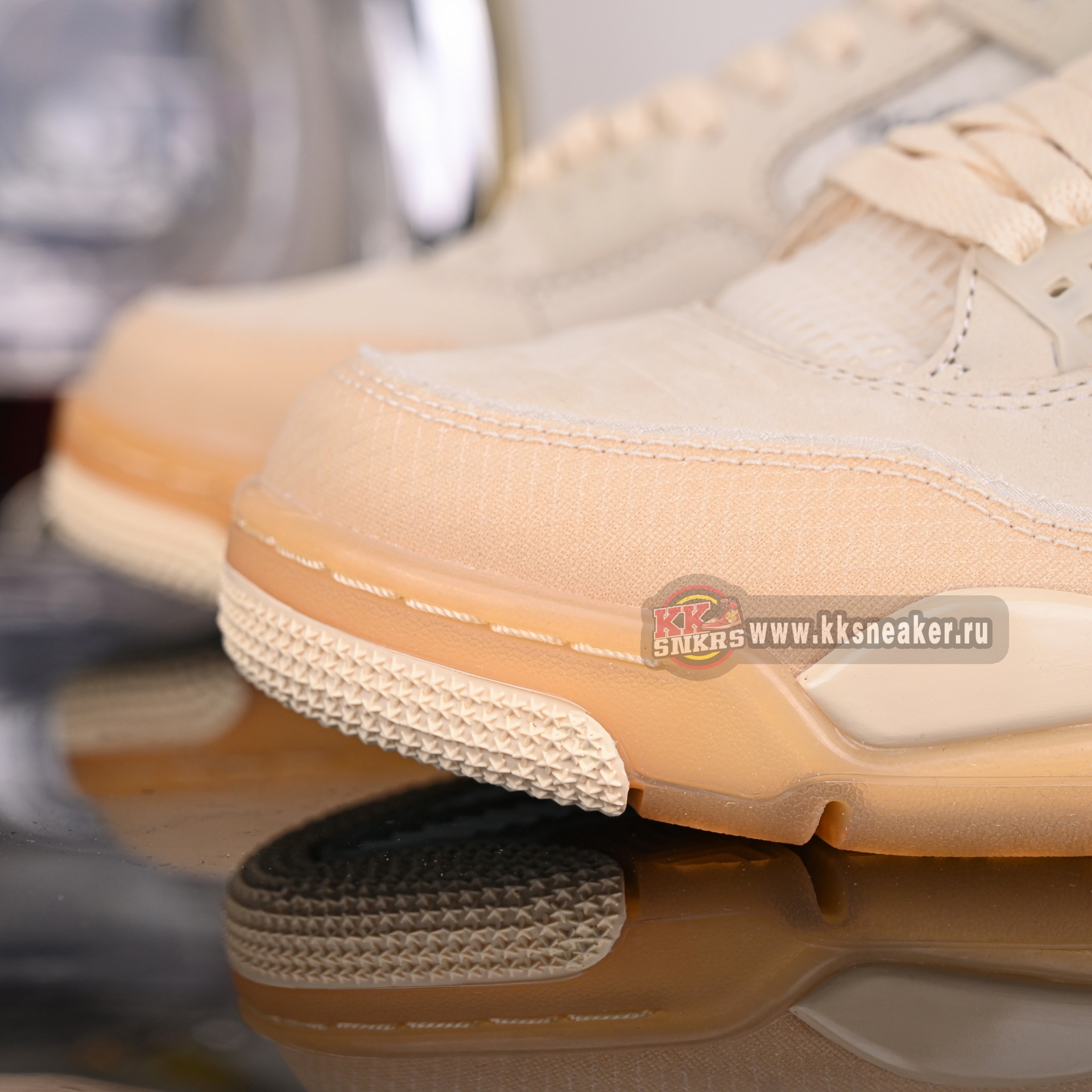 AIR JORDAN OFF-WHITE X WMNS AIR JORDAN 4 SP 'SAIL' CV9388-100