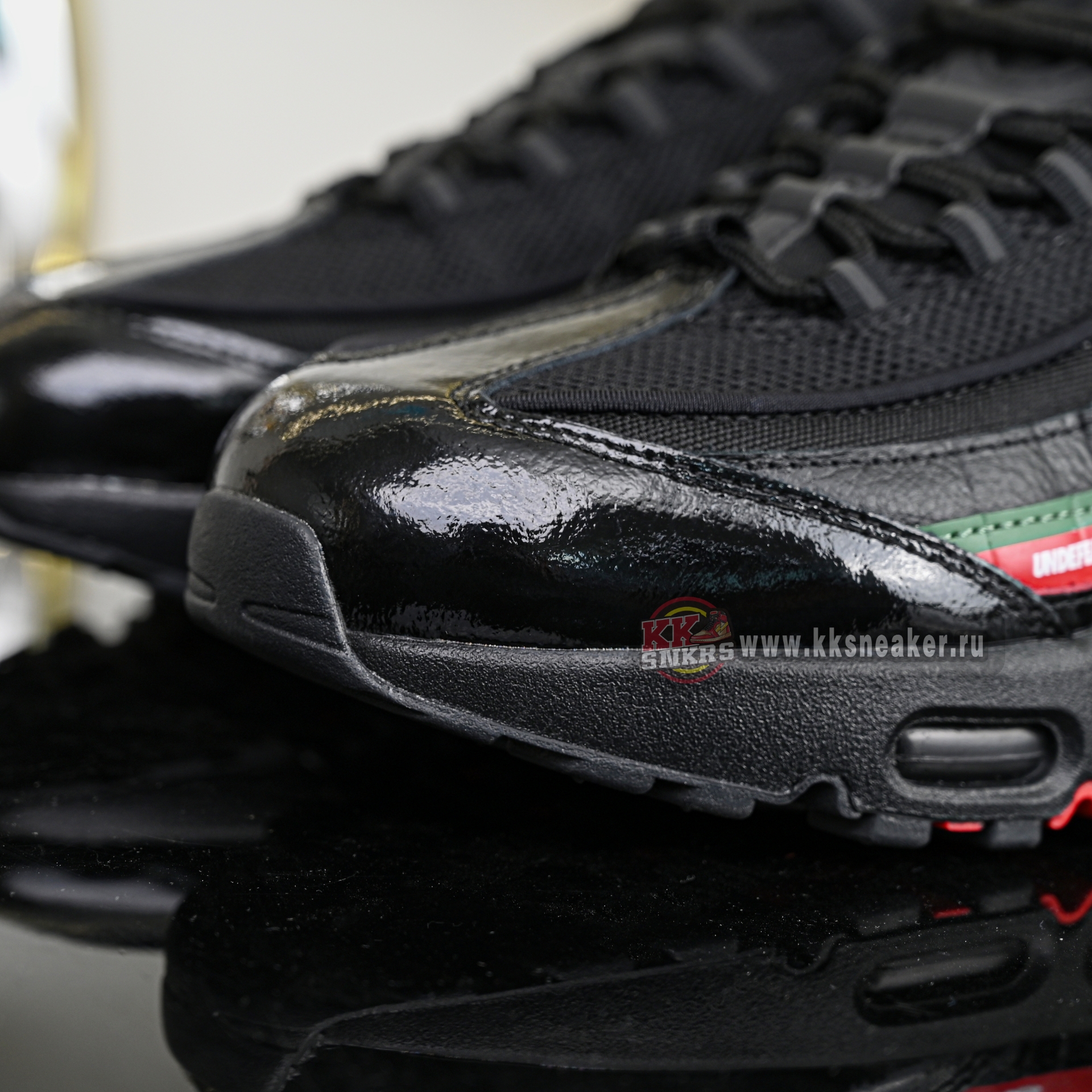 UNDEFEATED x Nike Air Max 95   IB4453-001