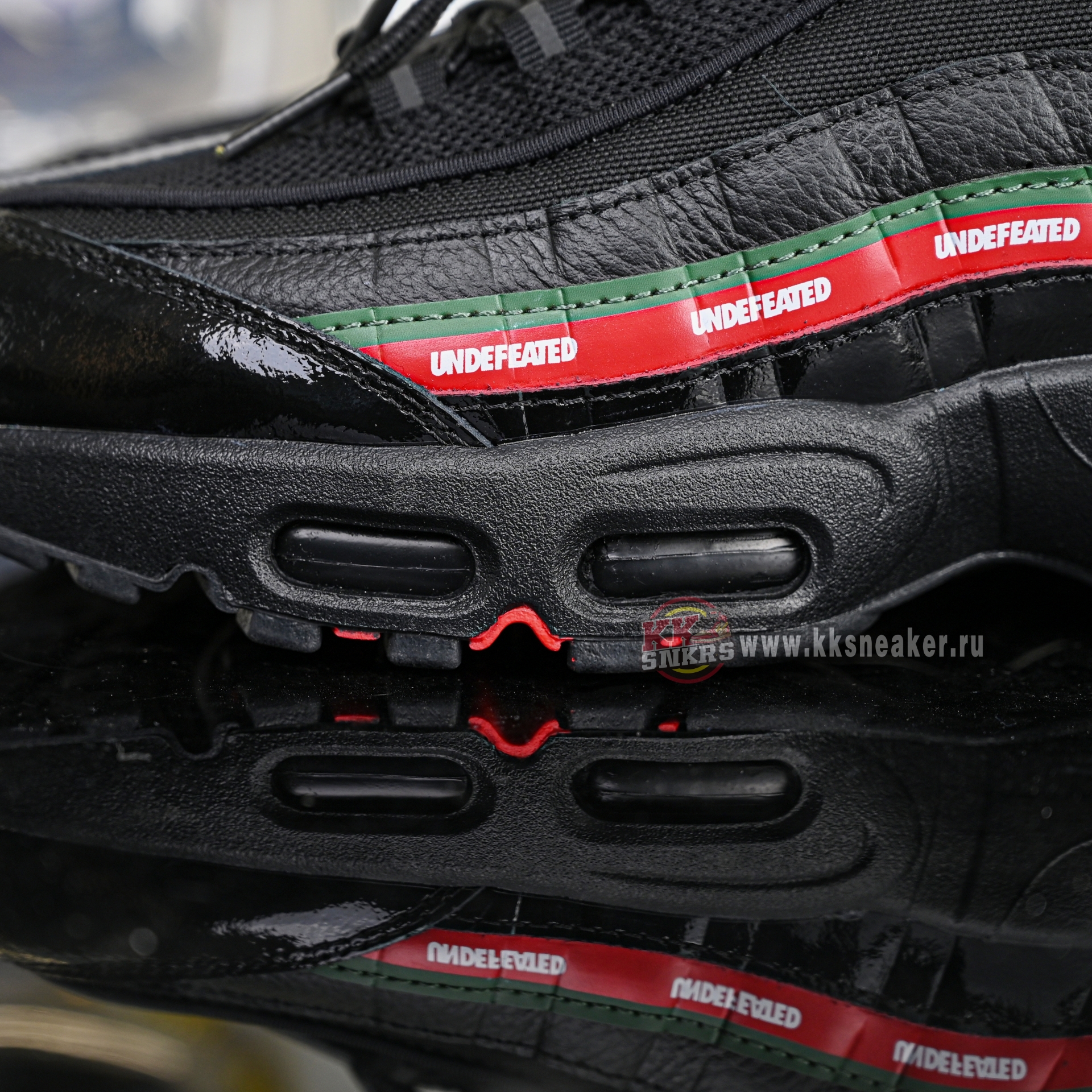 UNDEFEATED x Nike Air Max 95   IB4453-001