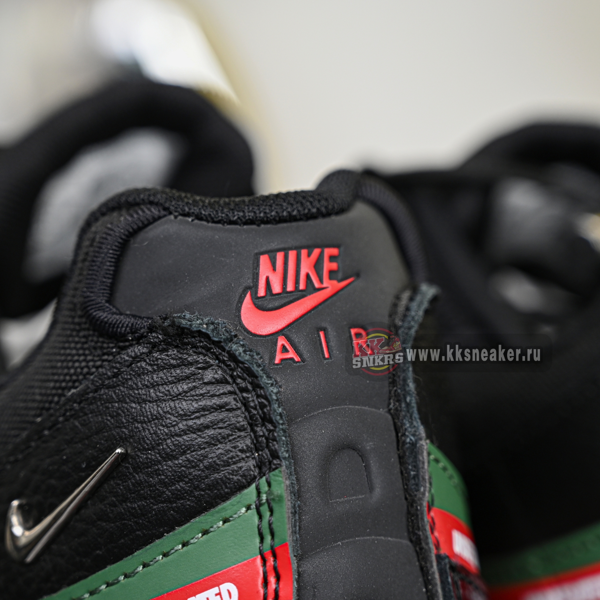 UNDEFEATED x Nike Air Max 95   IB4453-001