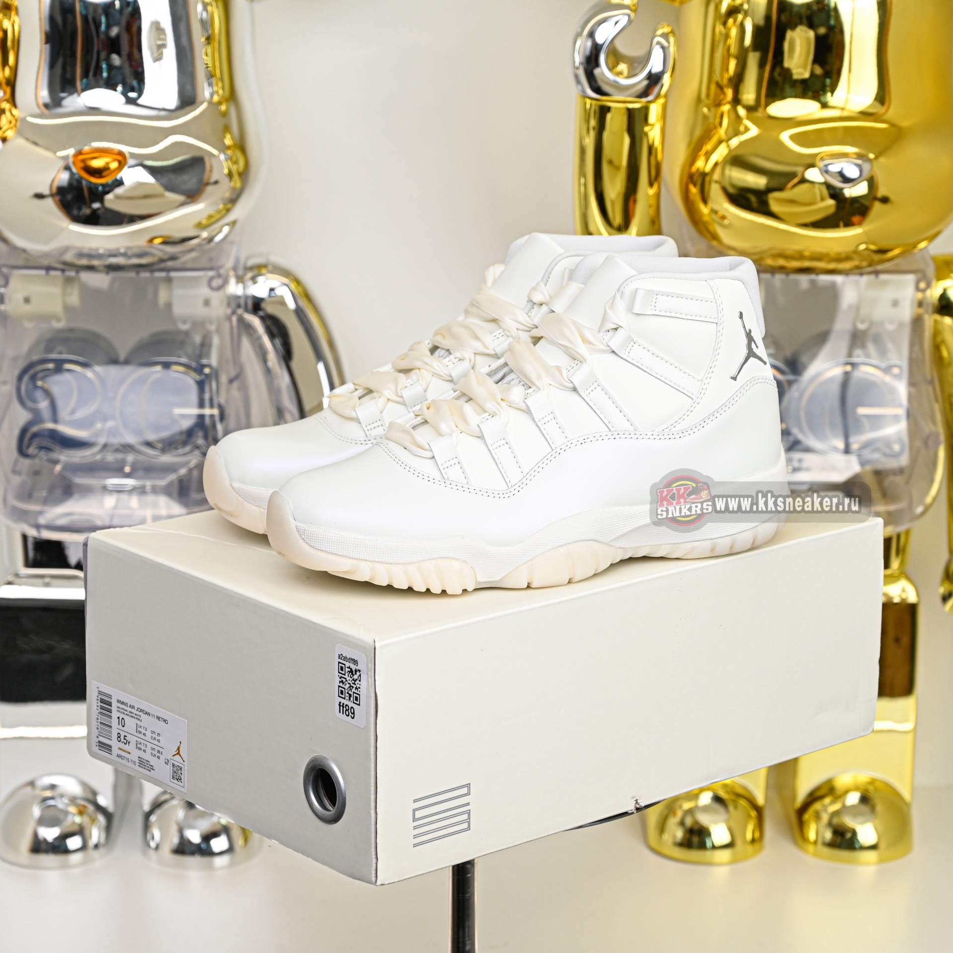 Air Jordan 11 RETRO“Pearl” AR0715-110