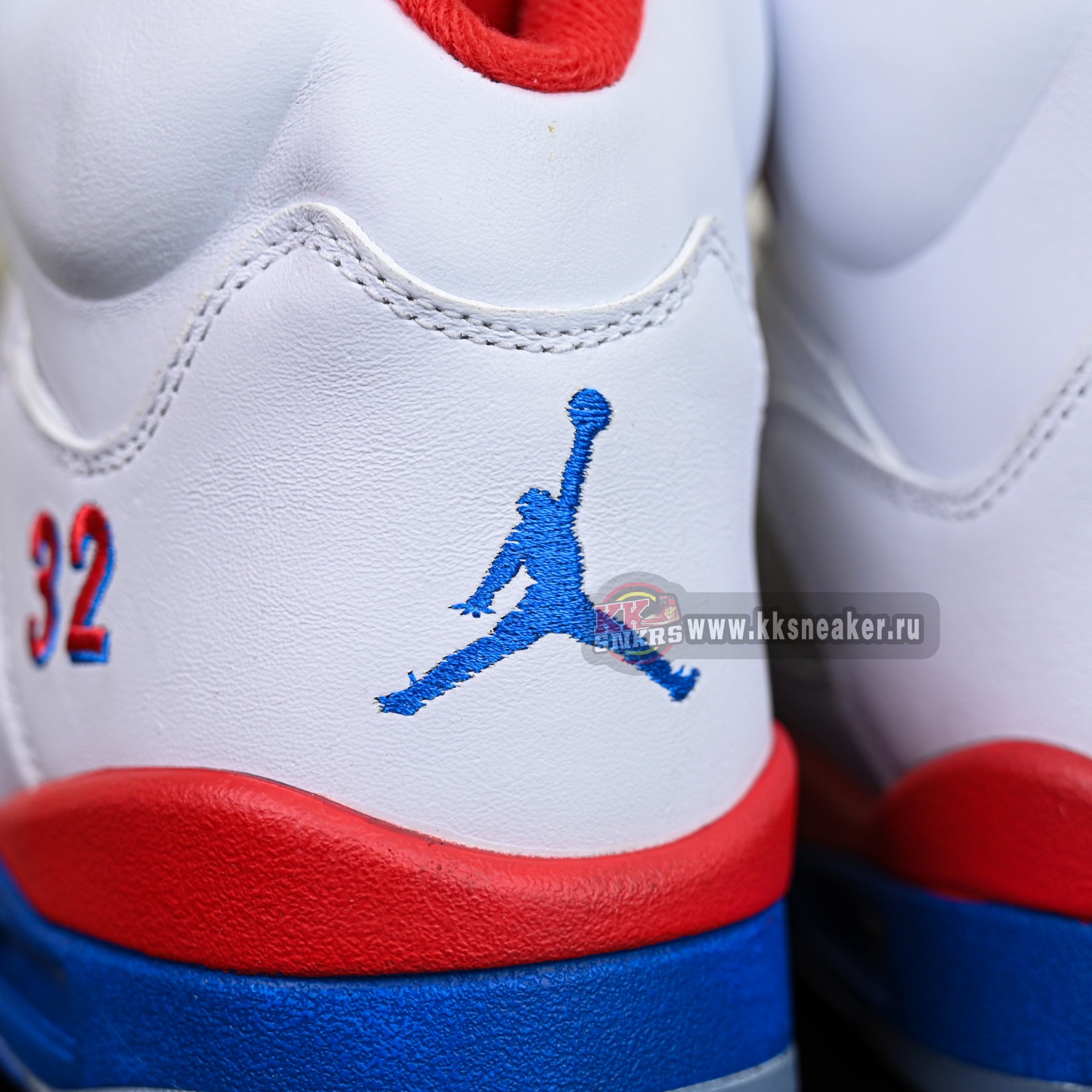 Air Jordan 5 Retro OG  HQ7978-102