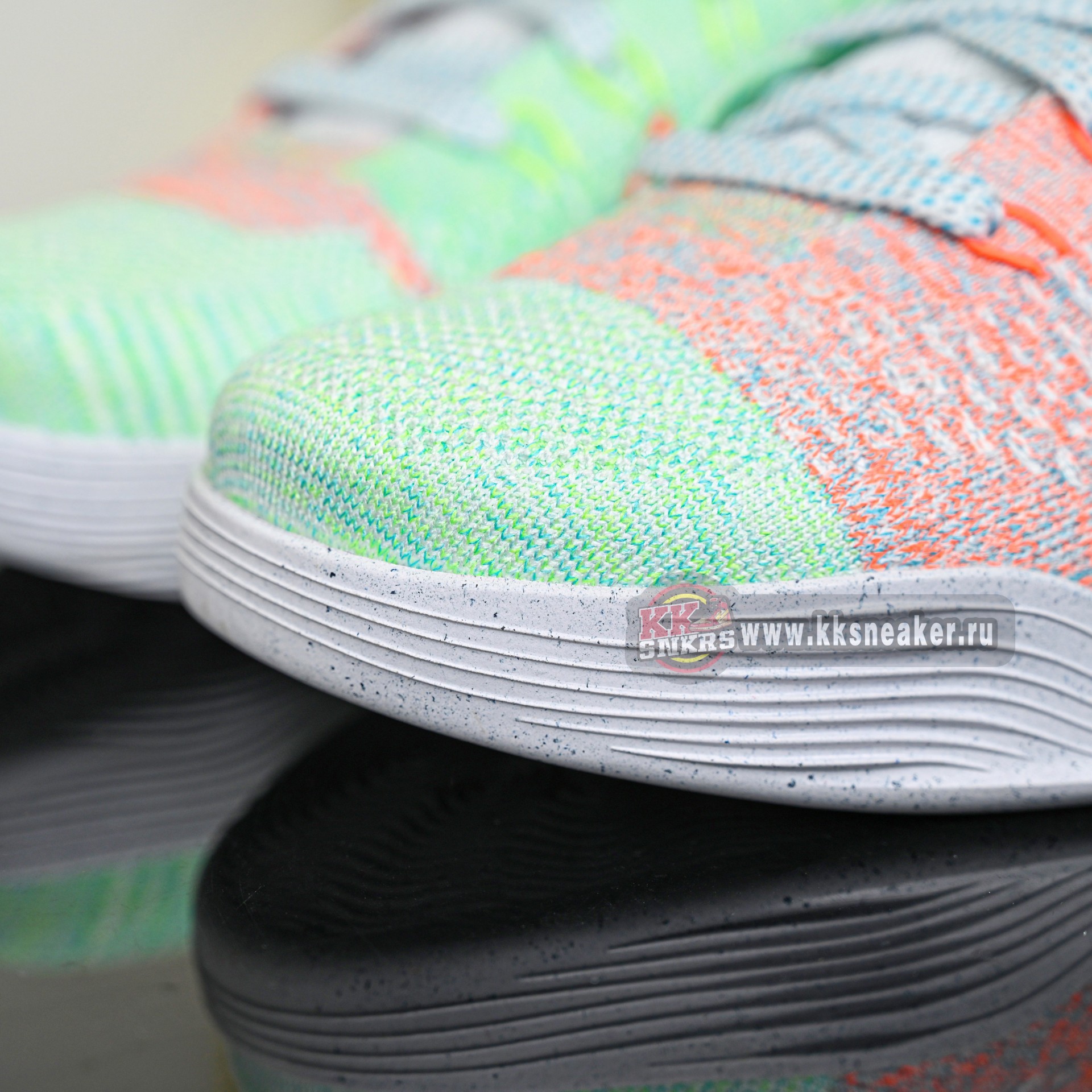 Nike Kobe 9 Elite Protro What The  2025   FZ7335-101