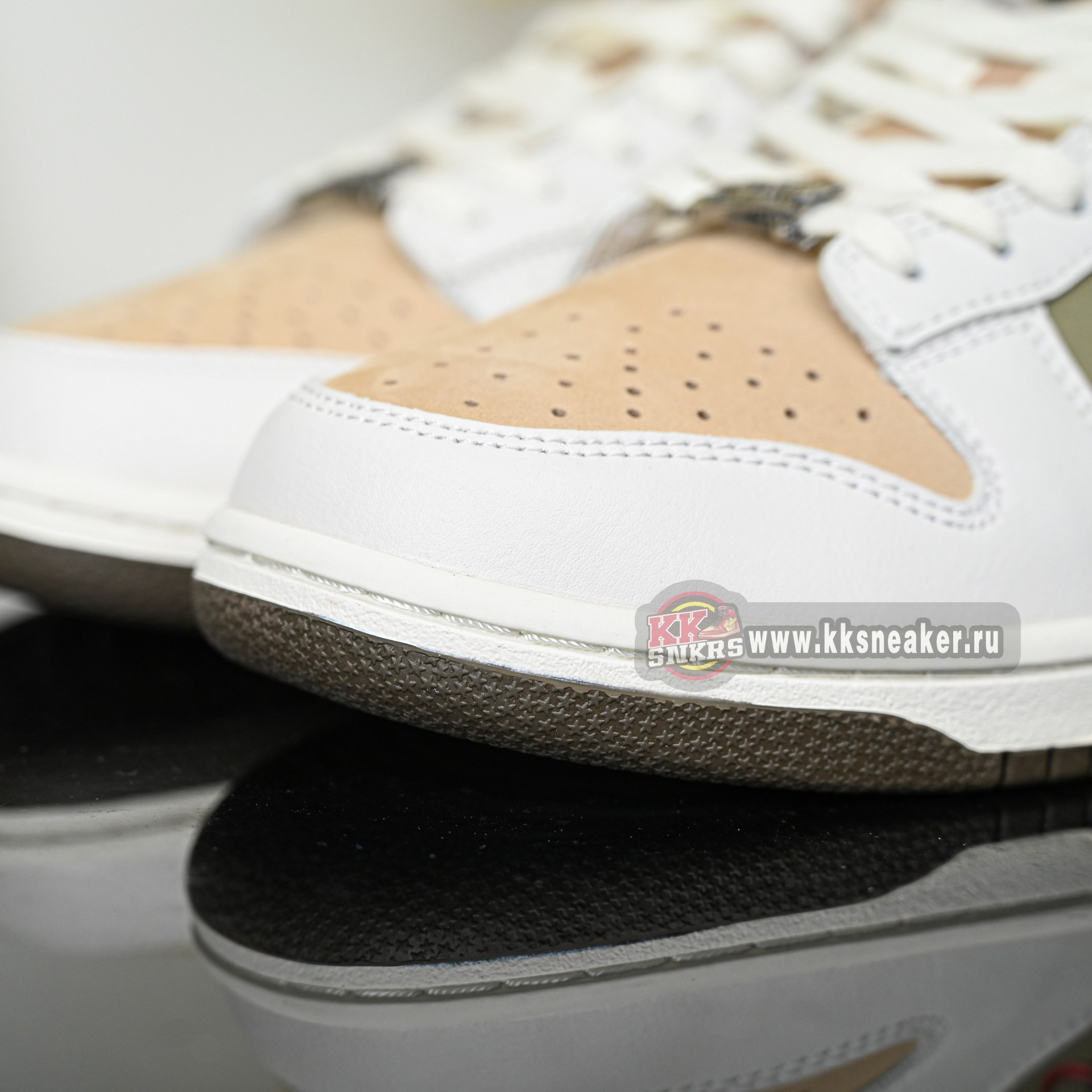 Nike Dunk Pegasus Pack CNY IQ1118-220