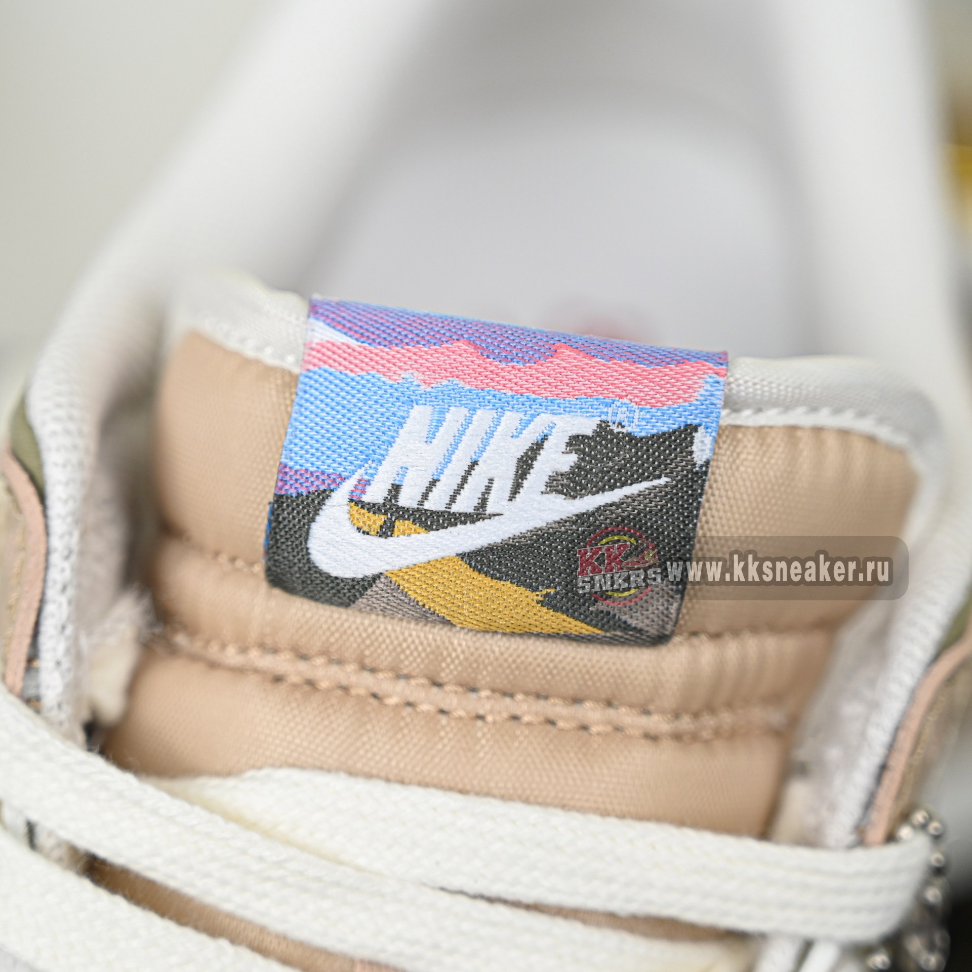 Nike Dunk Pegasus Pack CNY IQ1118-220