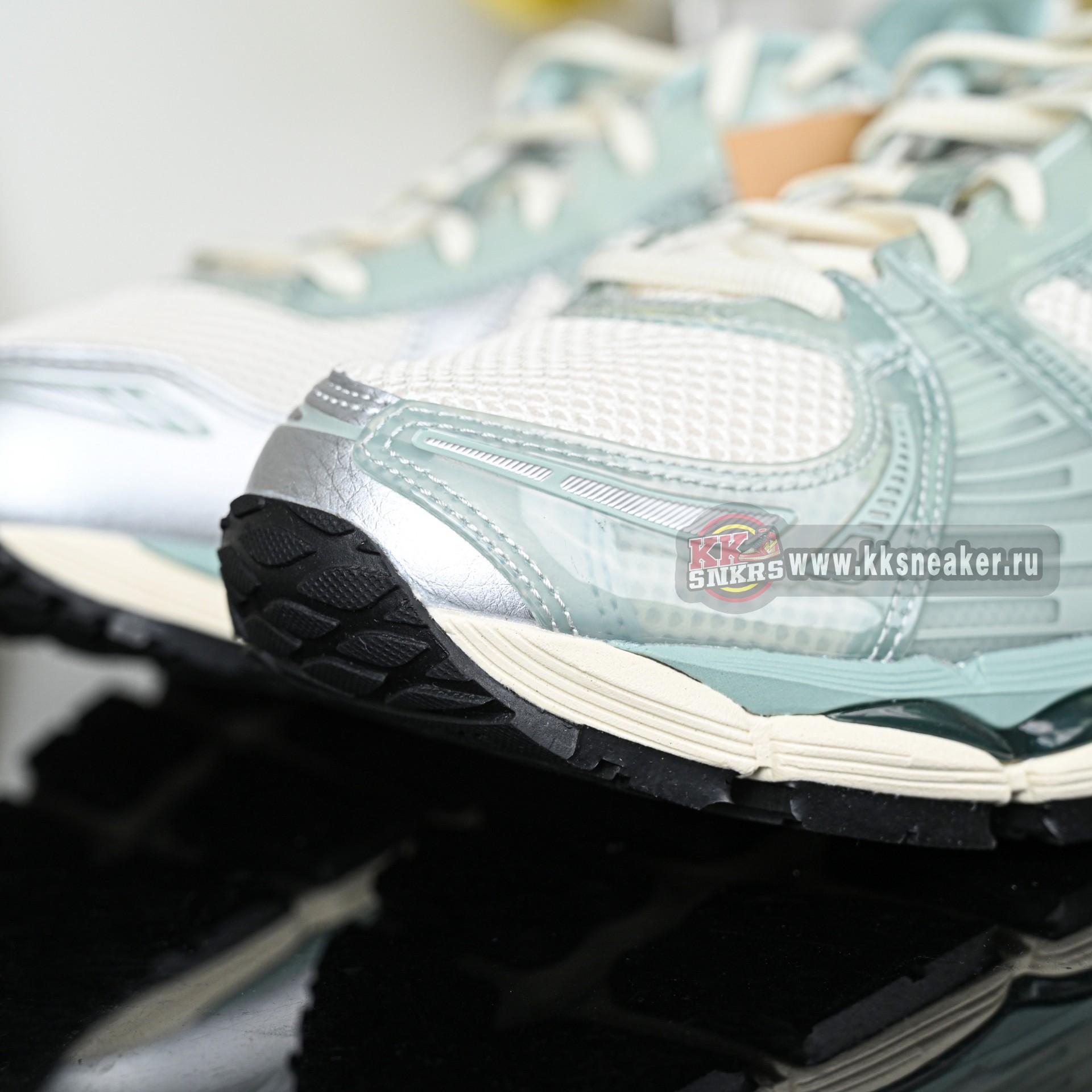 KITH x ASICS  GEL-Kayano  12.1 12.1 