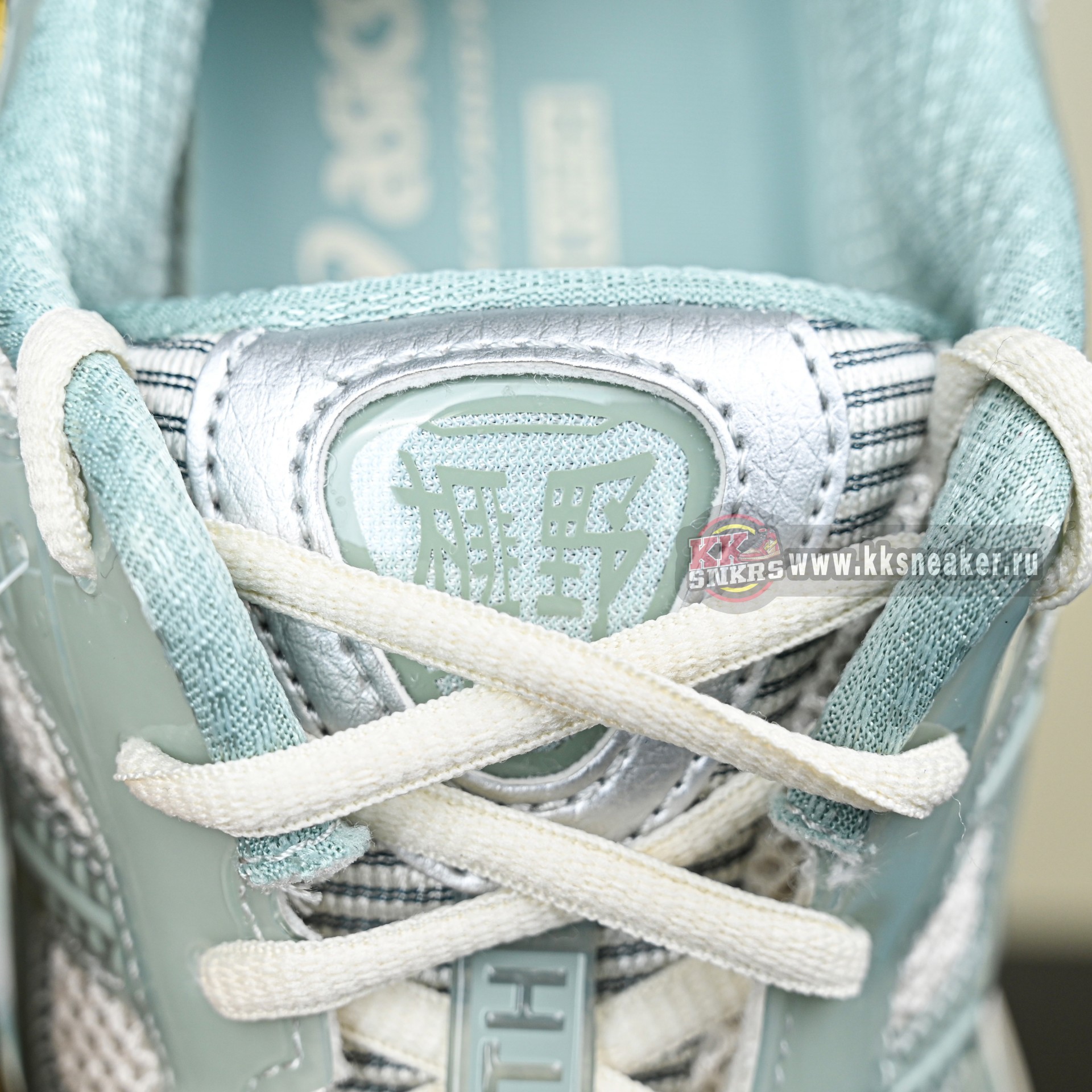 KITH x ASICS  GEL-Kayano  12.1 12.1 