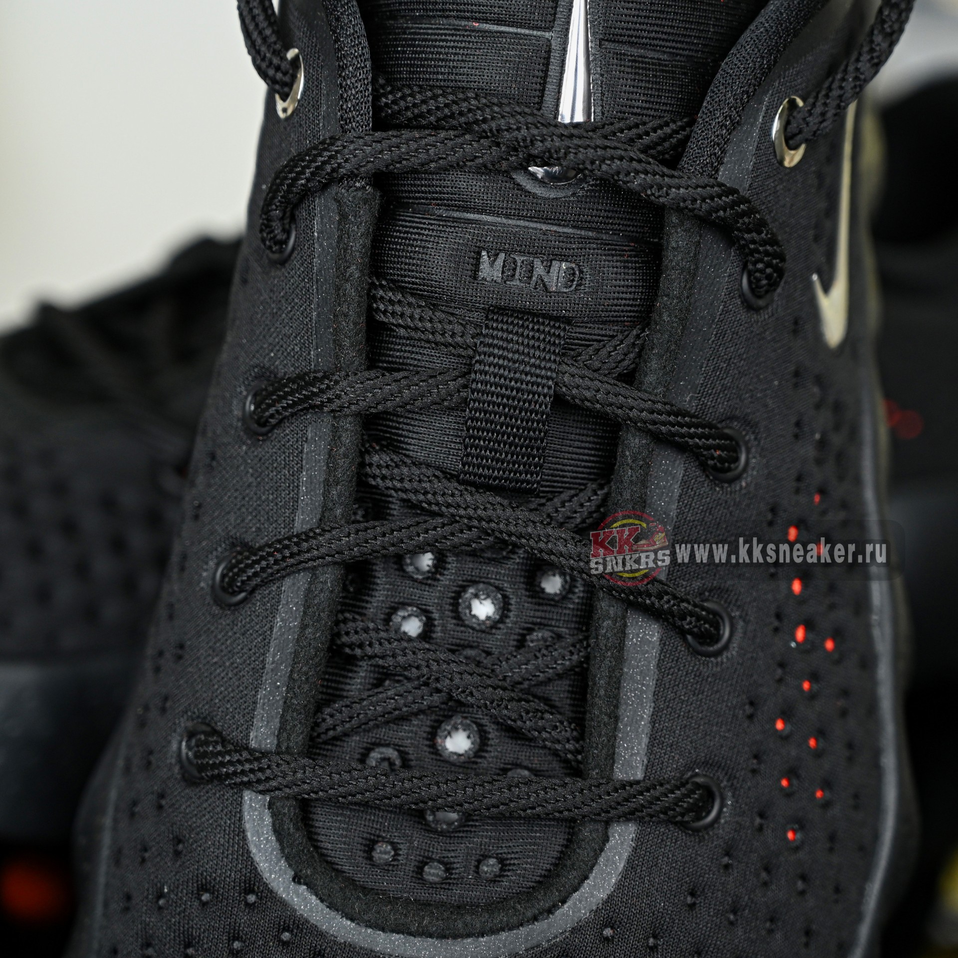 Nike Mind 002  HQ4308-001