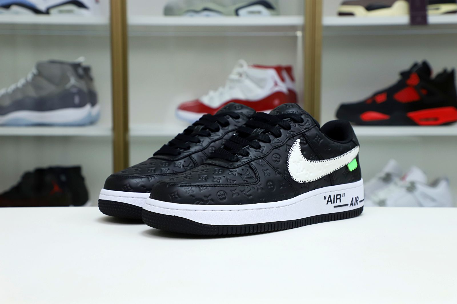 Nike Air Force1 Low S18R