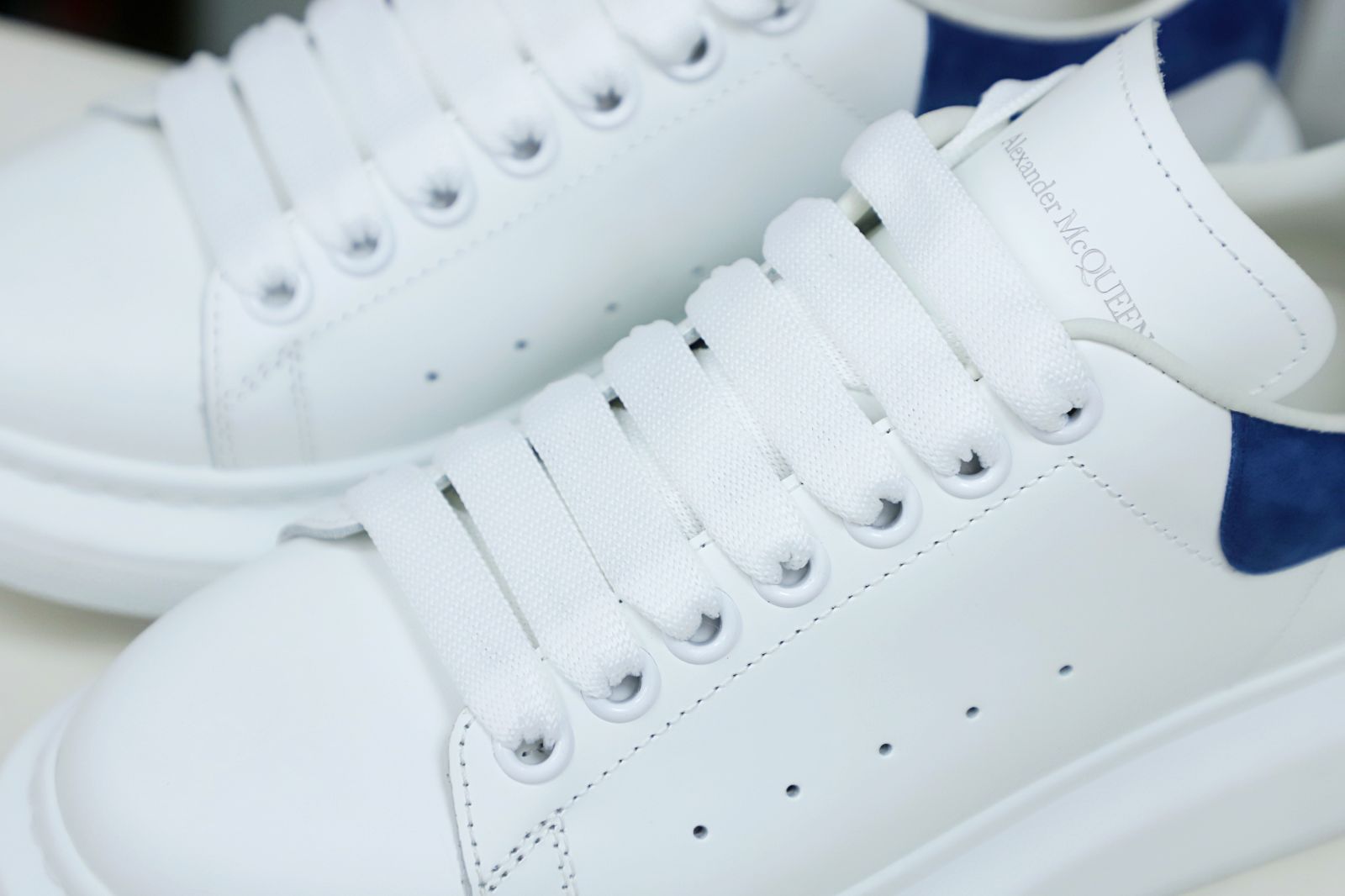 Alexander McQueen BAOSHILAN