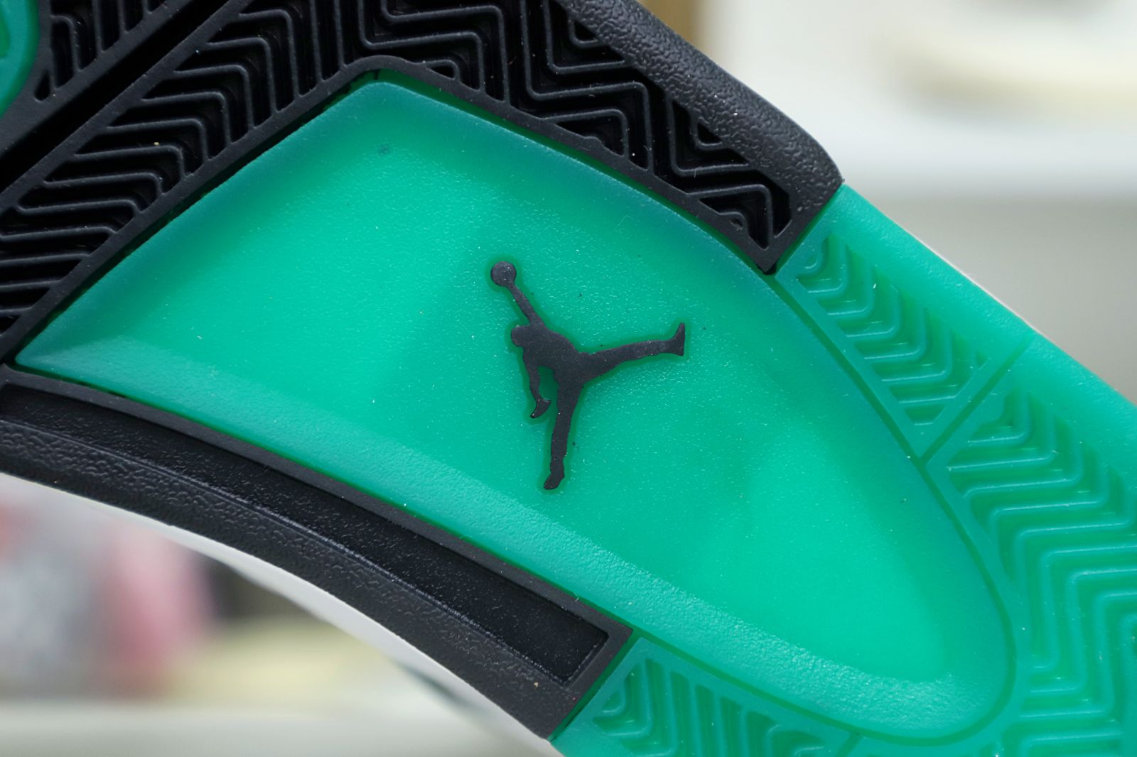 WMNS AIR JORDAN 4 RETRO 'RAST