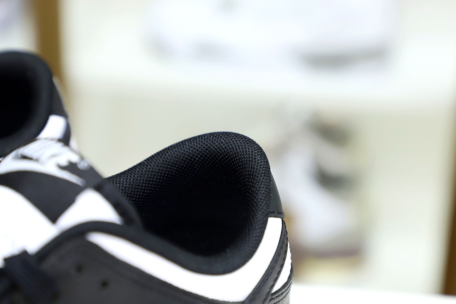 DUNK LOW PANDA 'BLACK WHITE'