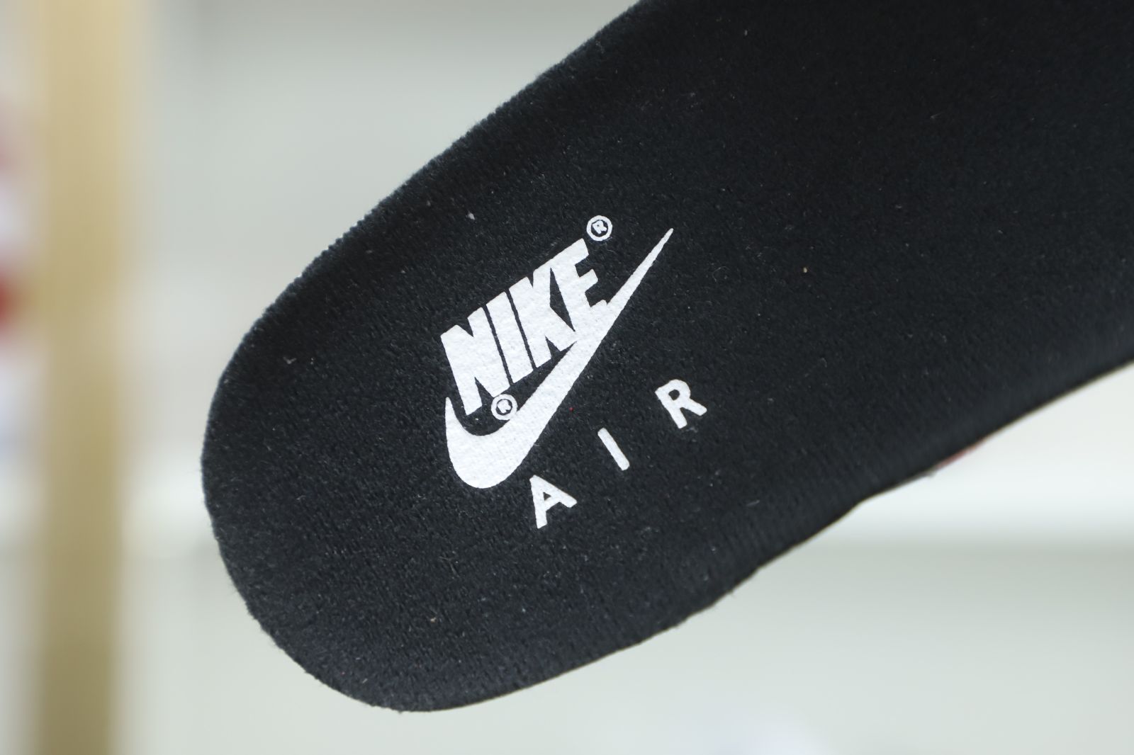 AIR JORDAN 6 RETRO OG 'CARMINE' 2021