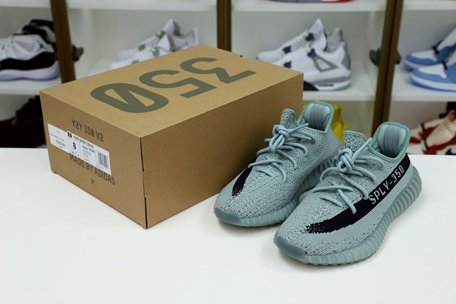 Yeezy boost 350 V2