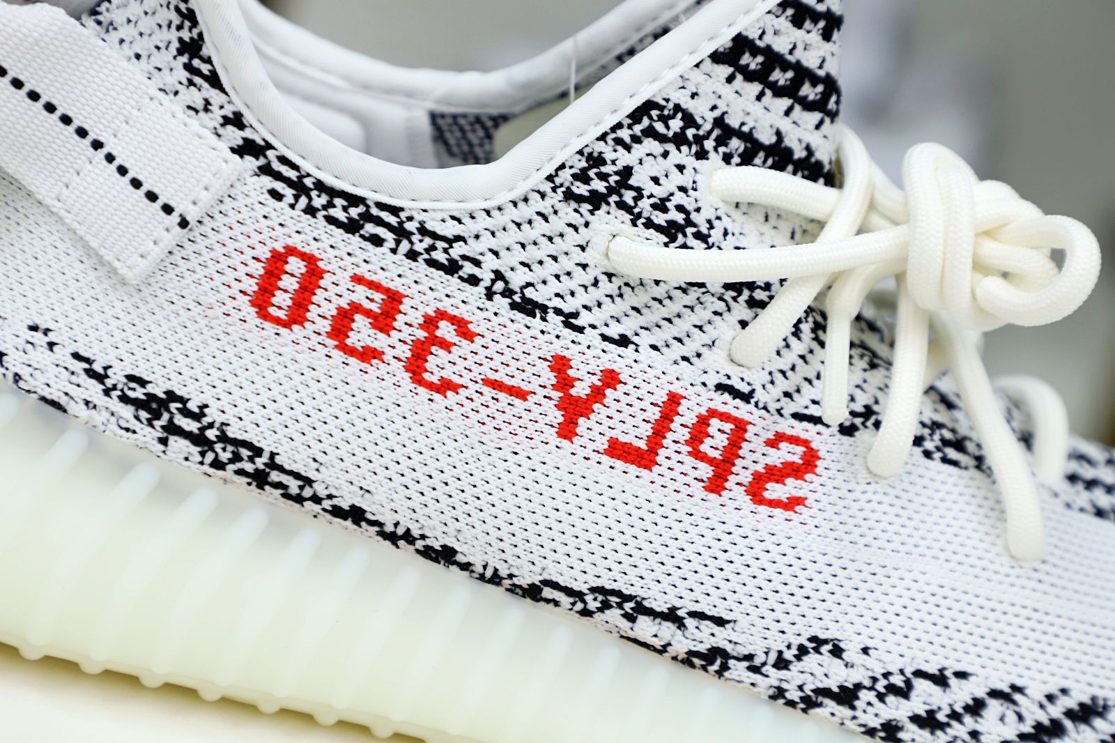 YEEZY BOOST 350 V2 'ZEBRA'