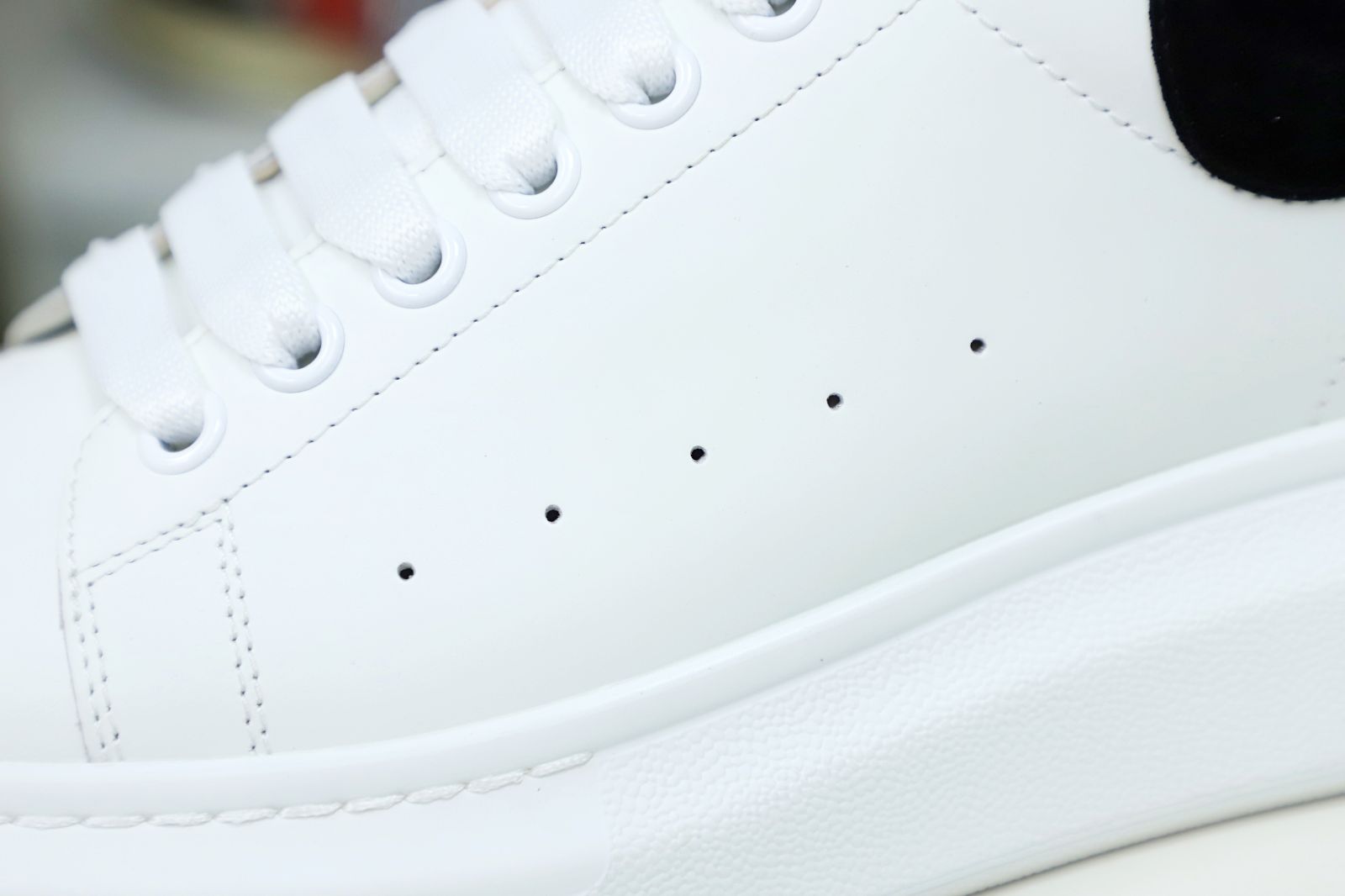 Alexander McQueen heiseyangwei