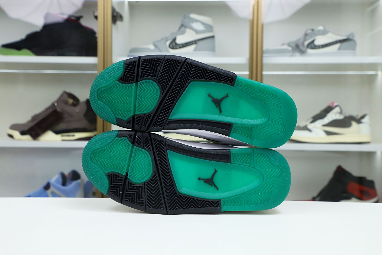 WMNS AIR JORDAN 4 RETRO 'RAST