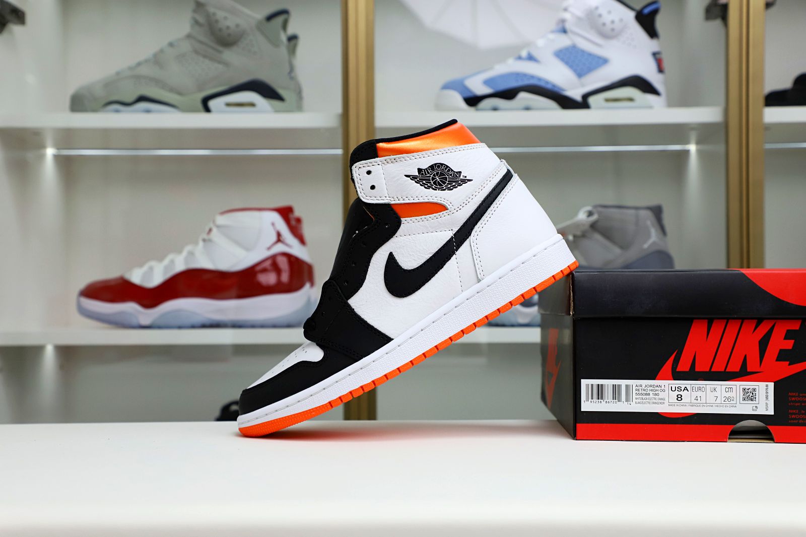 Air Jordan 1 Retro High OG Electro Orange'