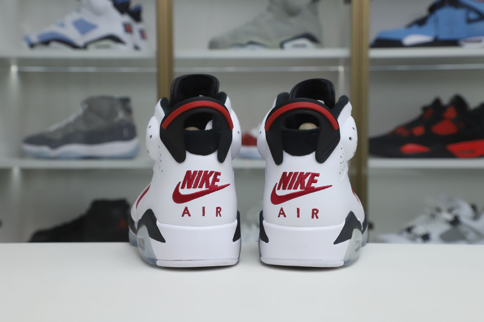 AIR JORDAN 6 RETRO OG 'CARMINE' 2021