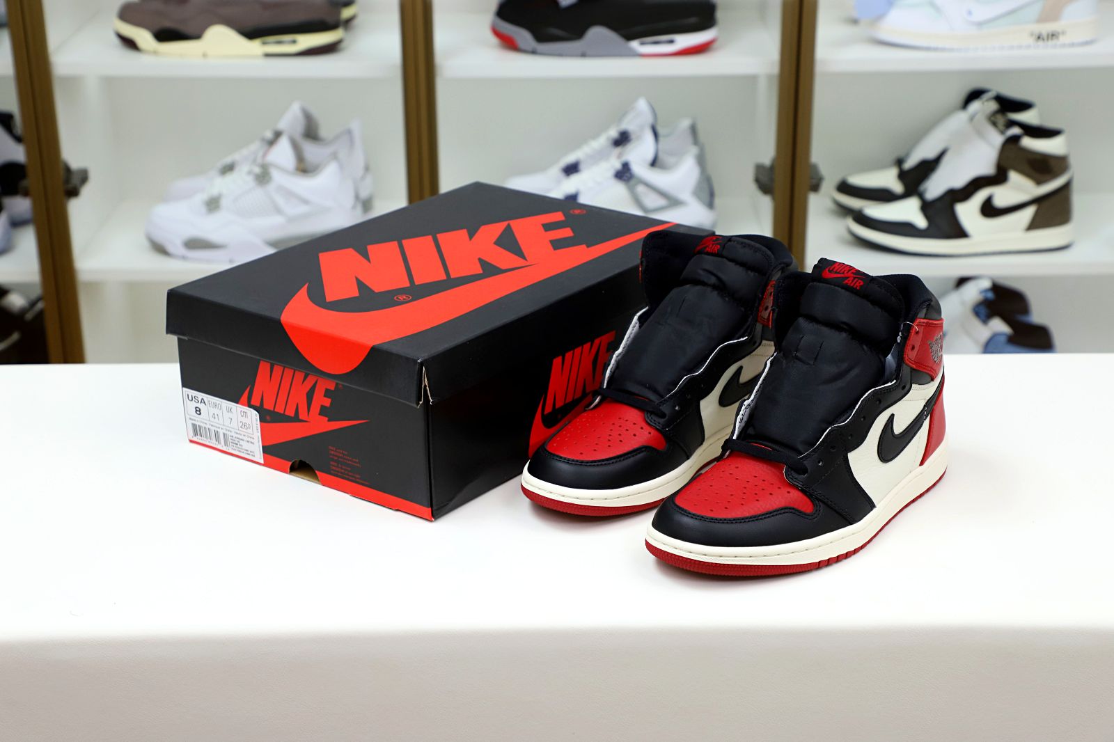 AIR JORDAN 1 RETRO HIGH OG 'BRED TOE'